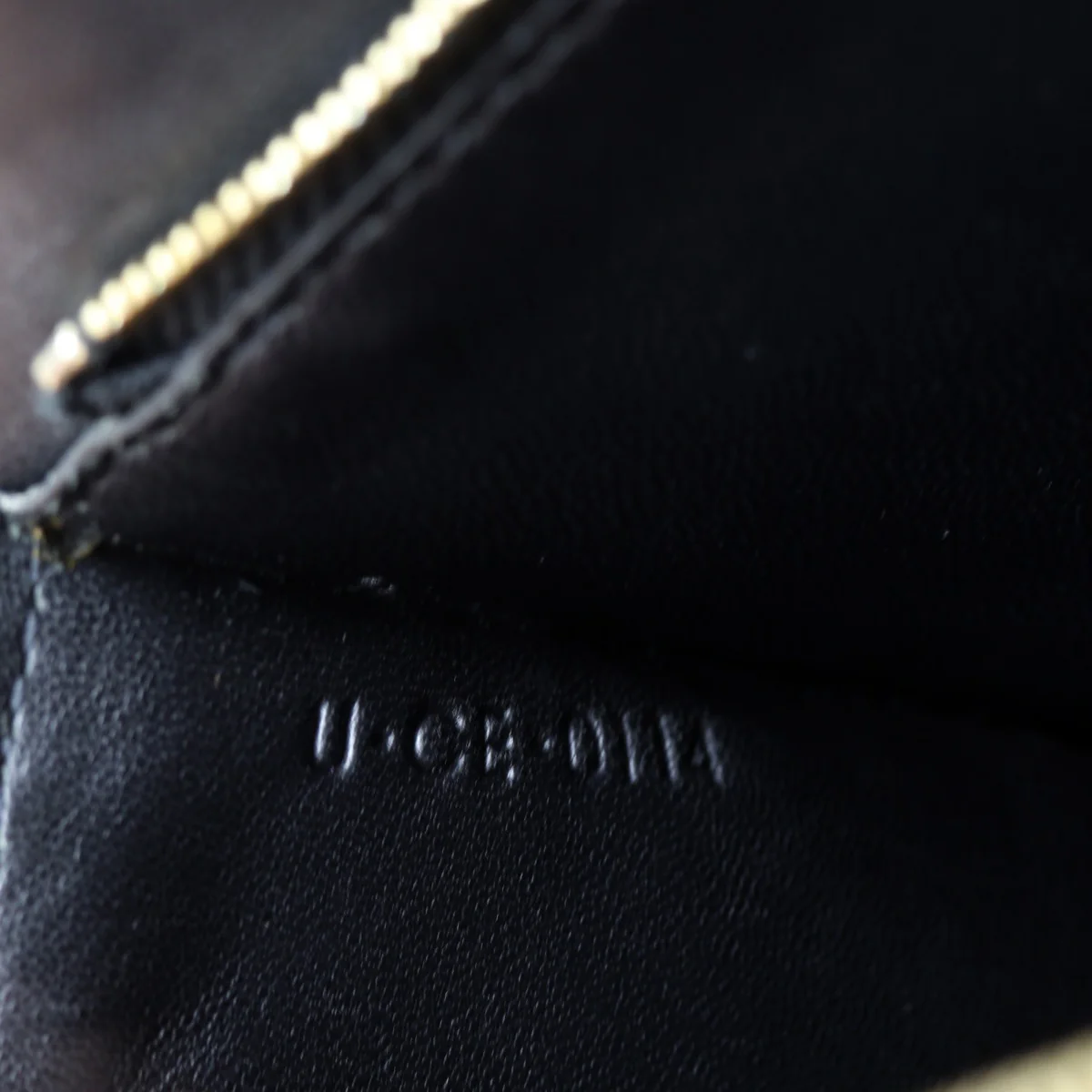 Celine Classic Box Bag Medium - Image 11