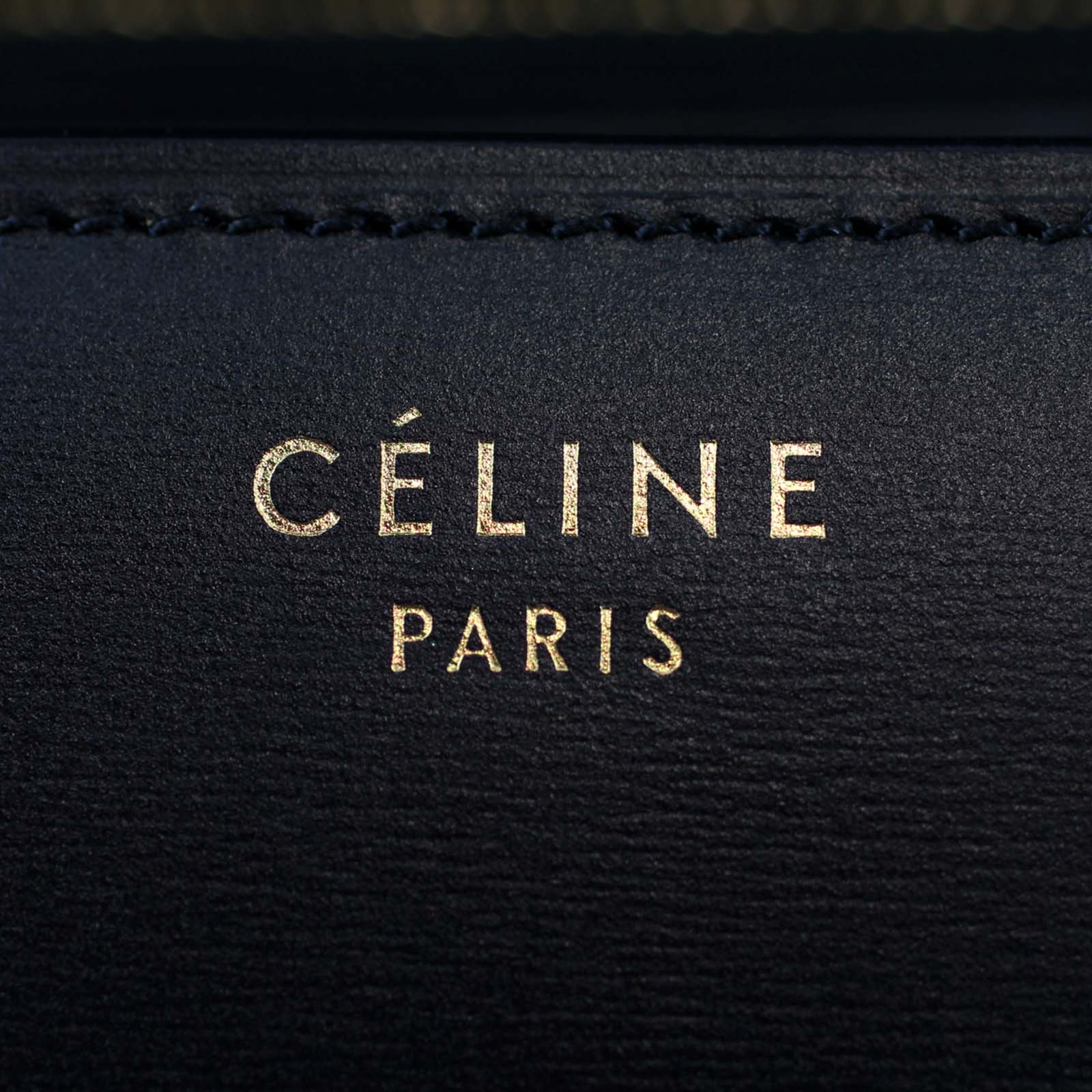 Celine Medium Classic Box Bag - Image 11