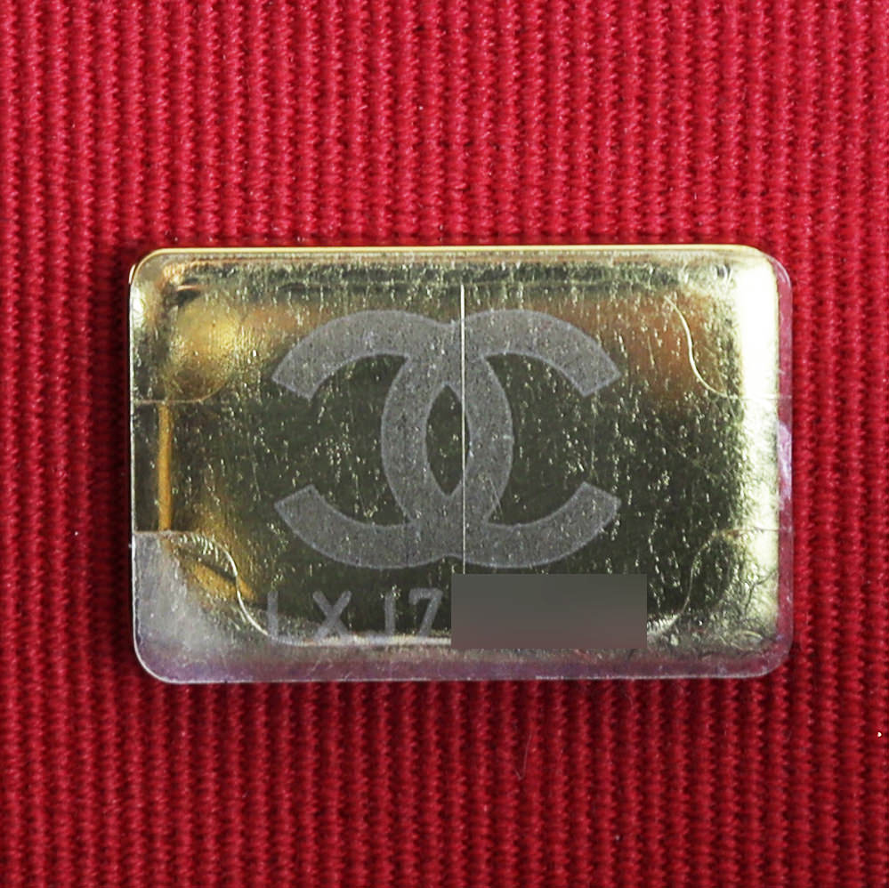 Chanel 19 Shopping Tote - Image 10