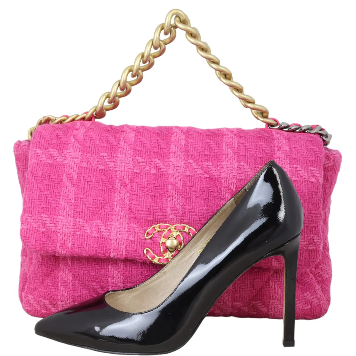 Chanel 19 Tweed Flap Bag Large - Image 12