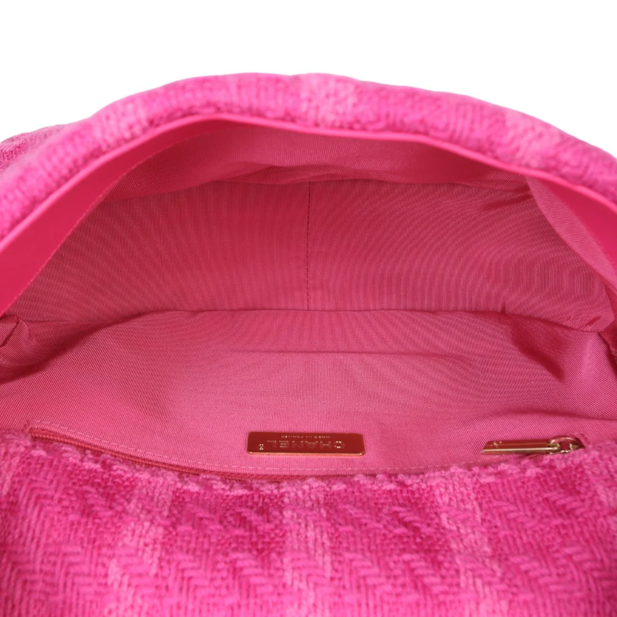 Chanel 19 Tweed Flap Bag Large - Image 6