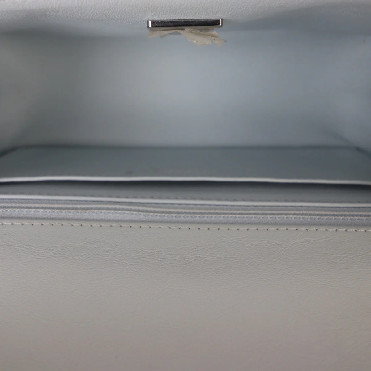 Chanel 2.55 Reissue 224 Single Flap Bag Chevron - Image 11