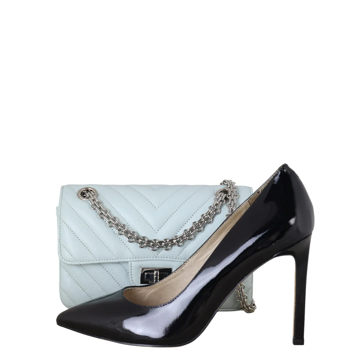 Chanel 2.55 Reissue 224 Single Flap Bag Chevron - Image 14