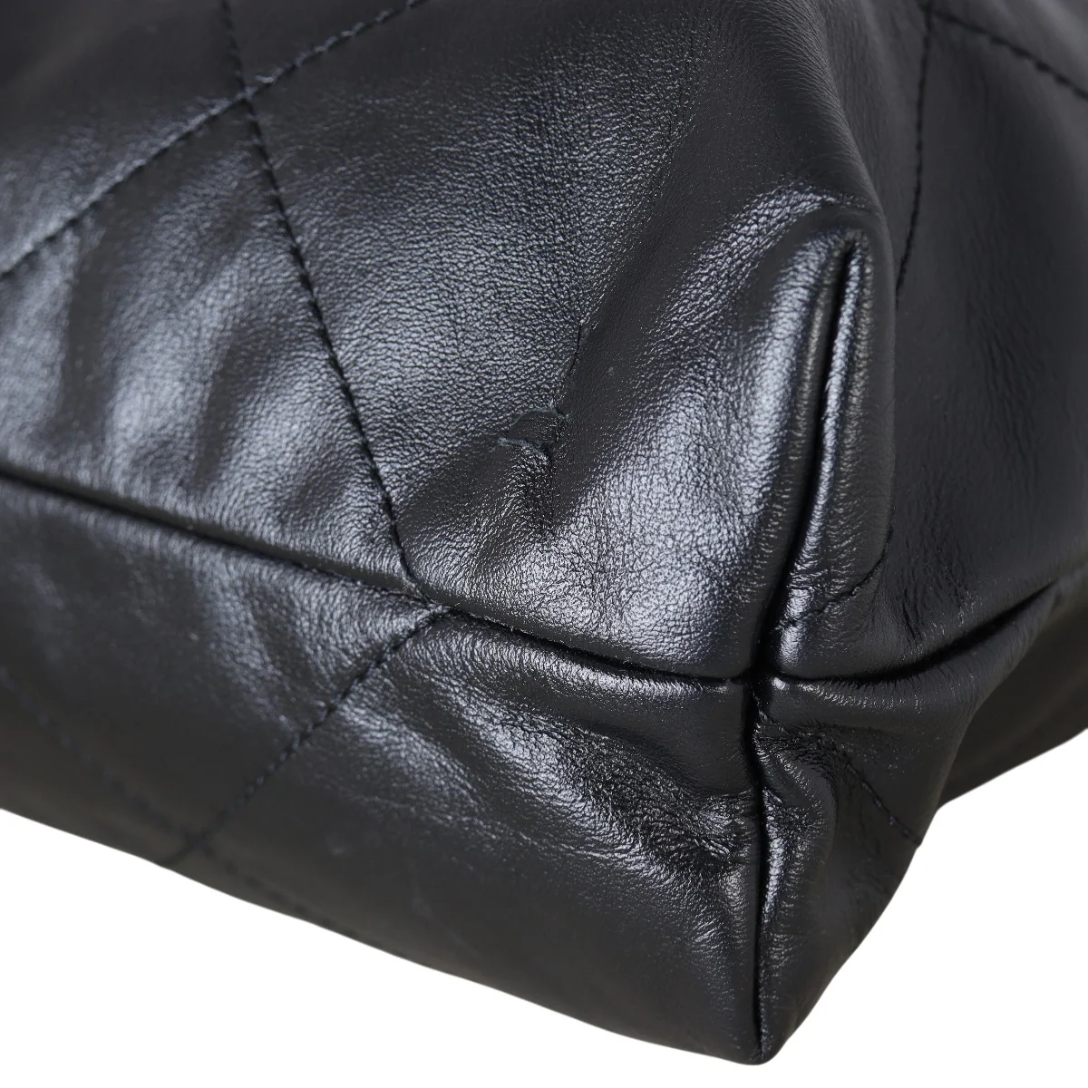 Chanel 22 Hobo Medium - Image 7