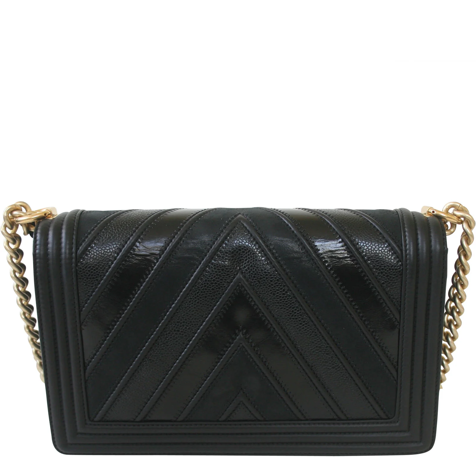 Chanel Boy Medium Plus - Image 4