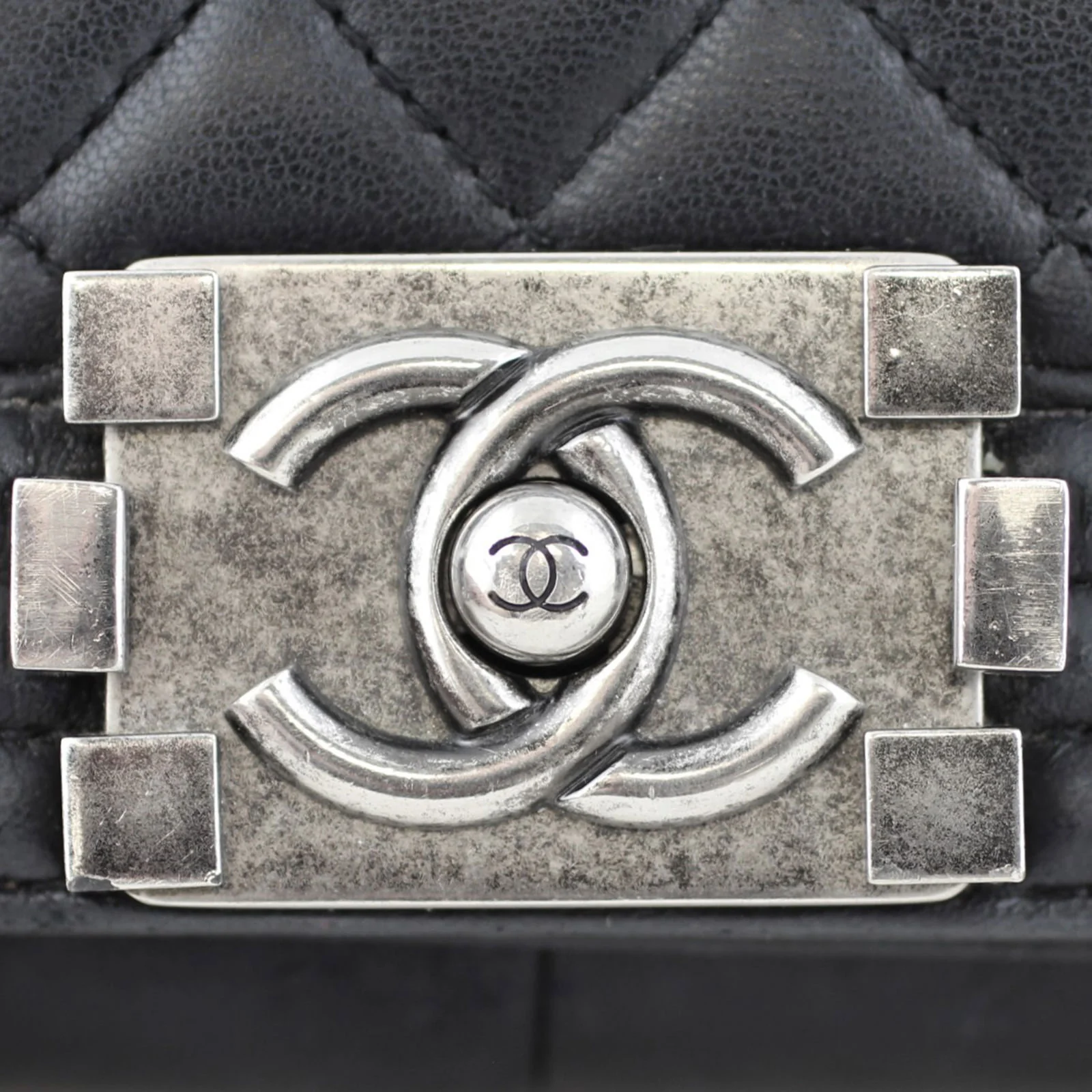 Chanel Boy Large | 19 Series - Image 8