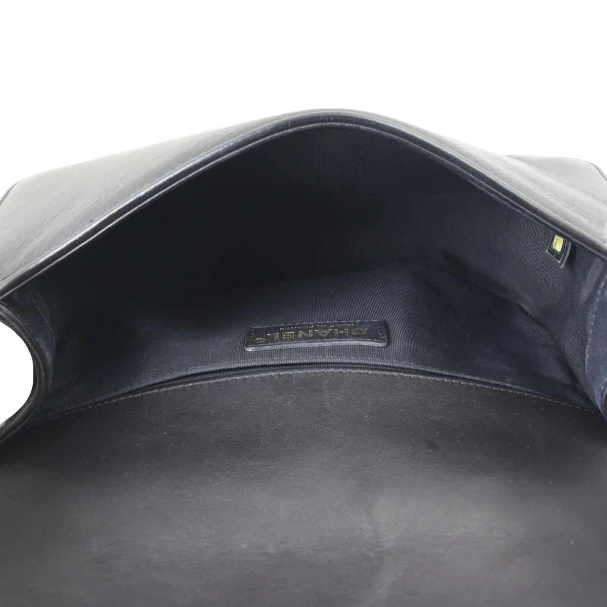 Chanel Boy Old Medium - Image 9