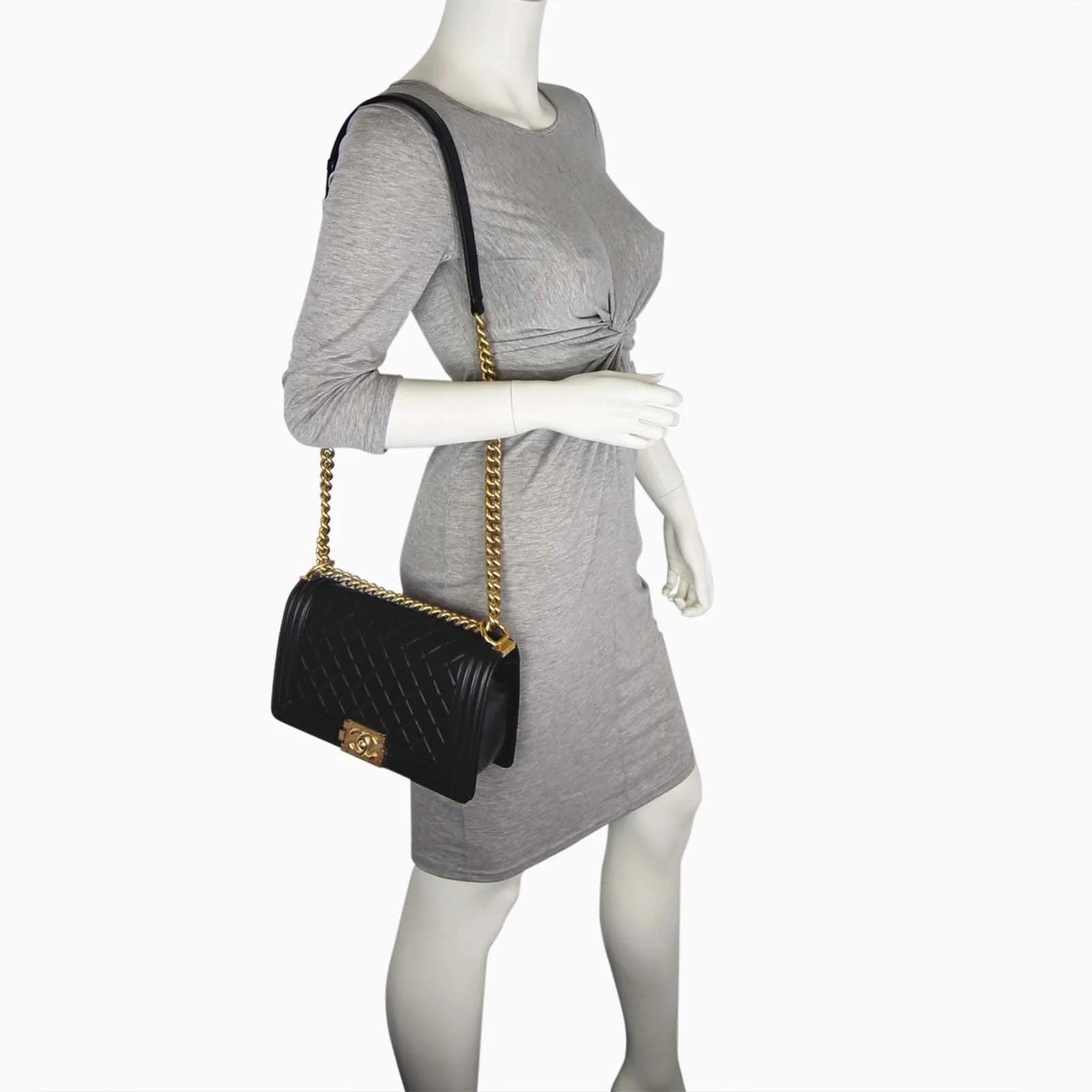 Chanel Boy Old Medium | 21 series - Image 10