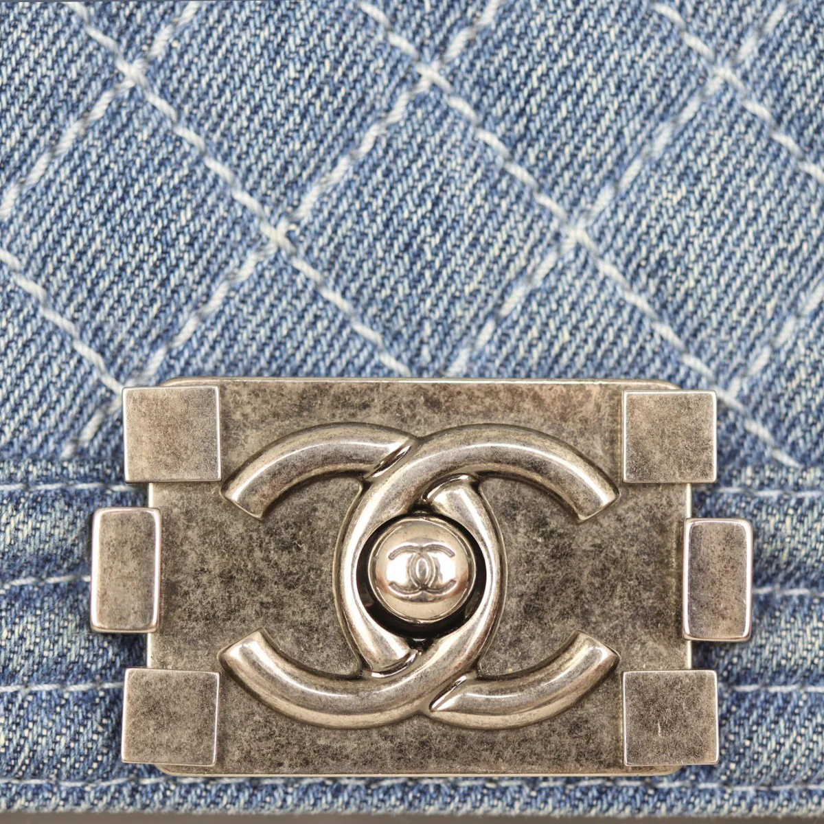 Chanel Boy Old Medium Denim | Blue - Image 9