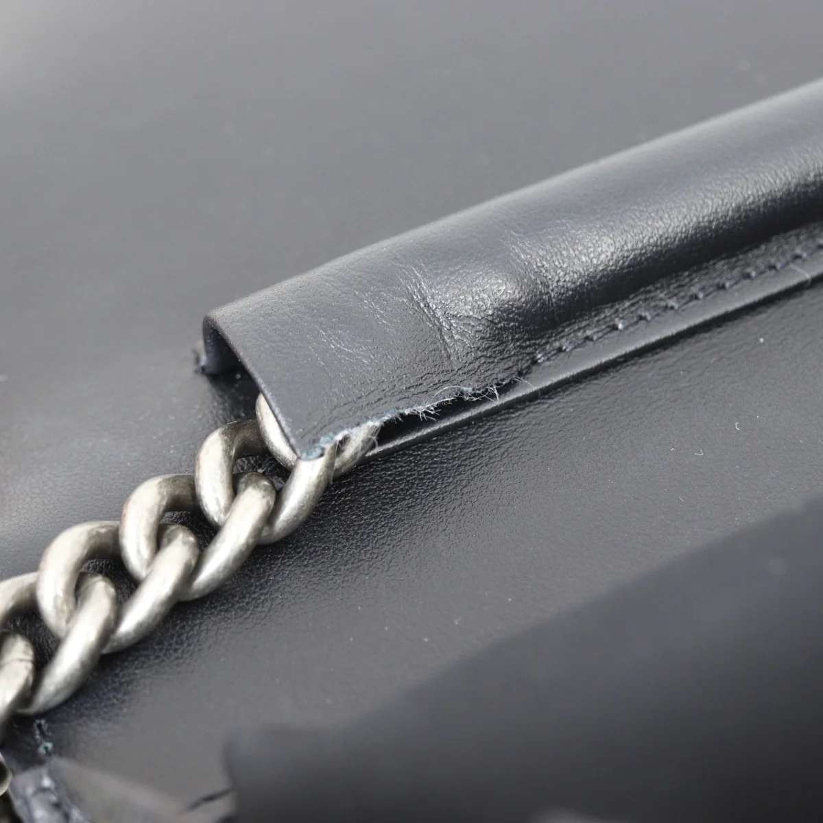 Chanel Boy Wallet on Chain Chevron - Image 9