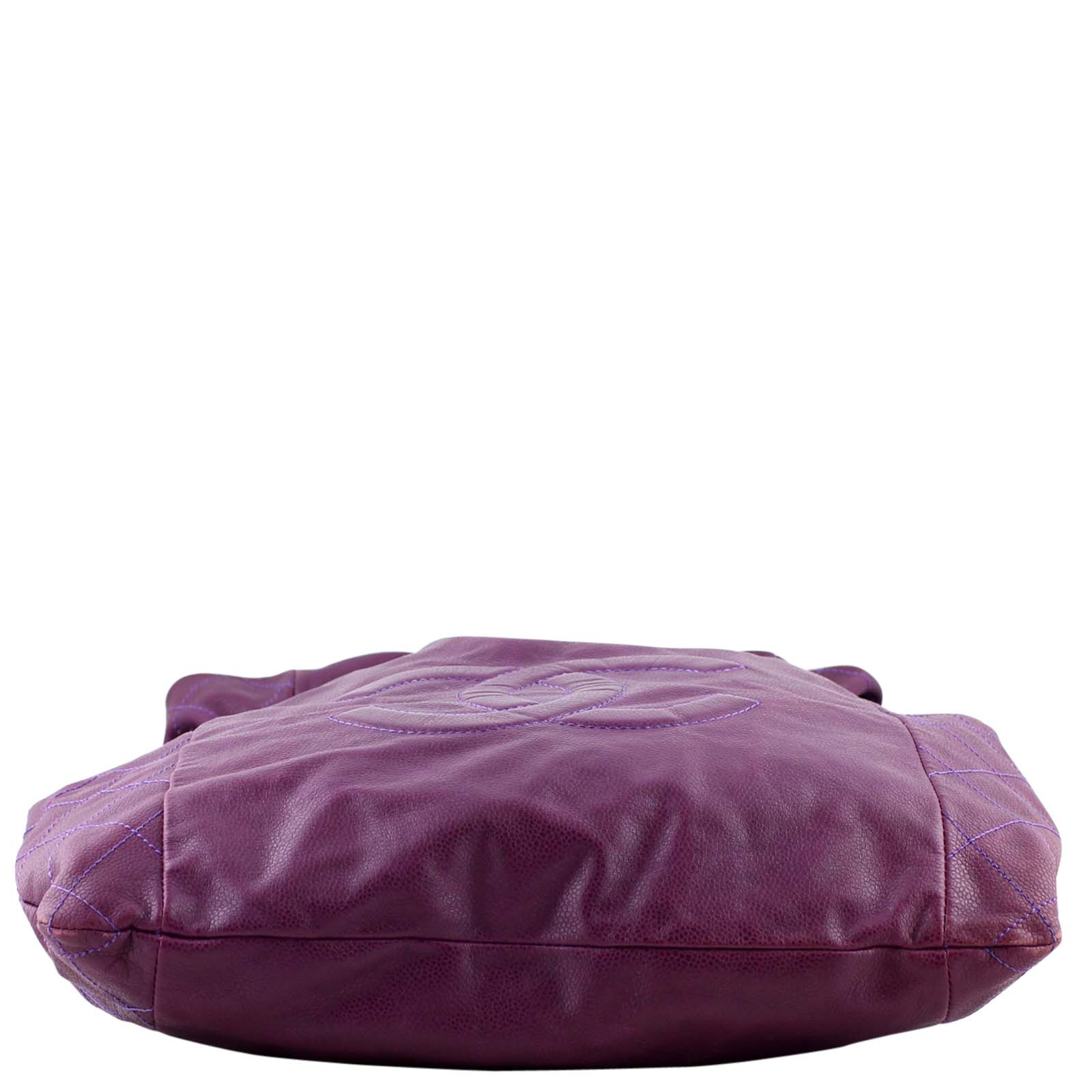 Chanel Caviar 31 Drawstring Tote - Image 6