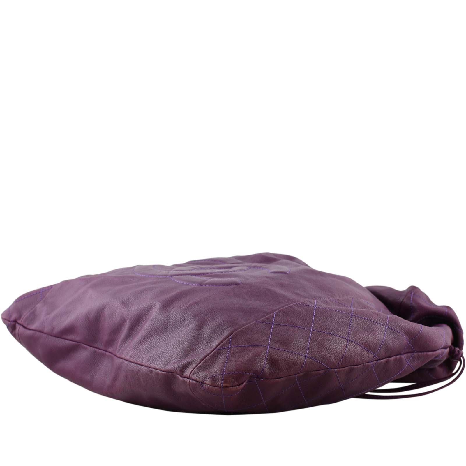 Chanel Caviar 31 Drawstring Tote - Image 7