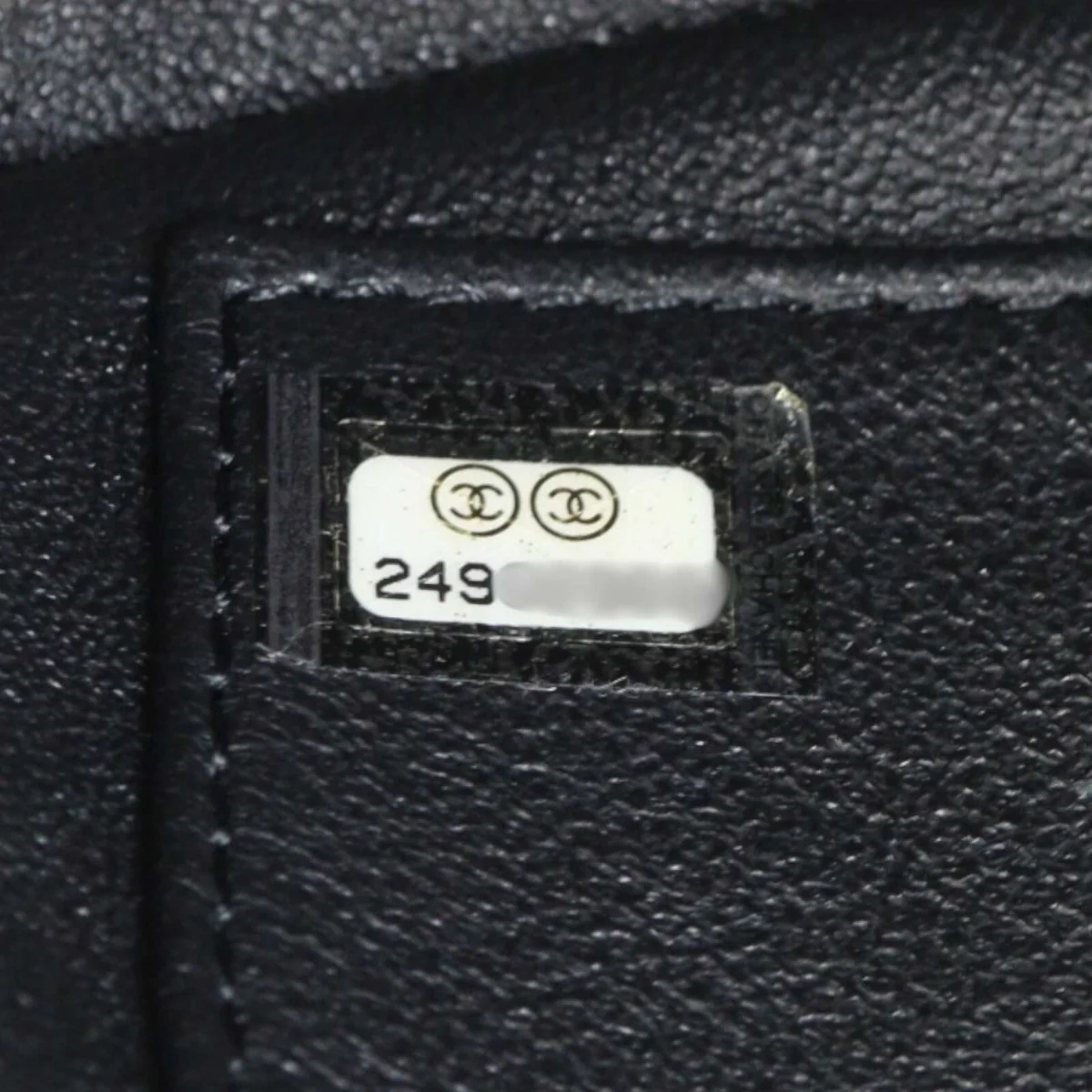 Chanel CC Filigree Medium Flap Bag - Image 8