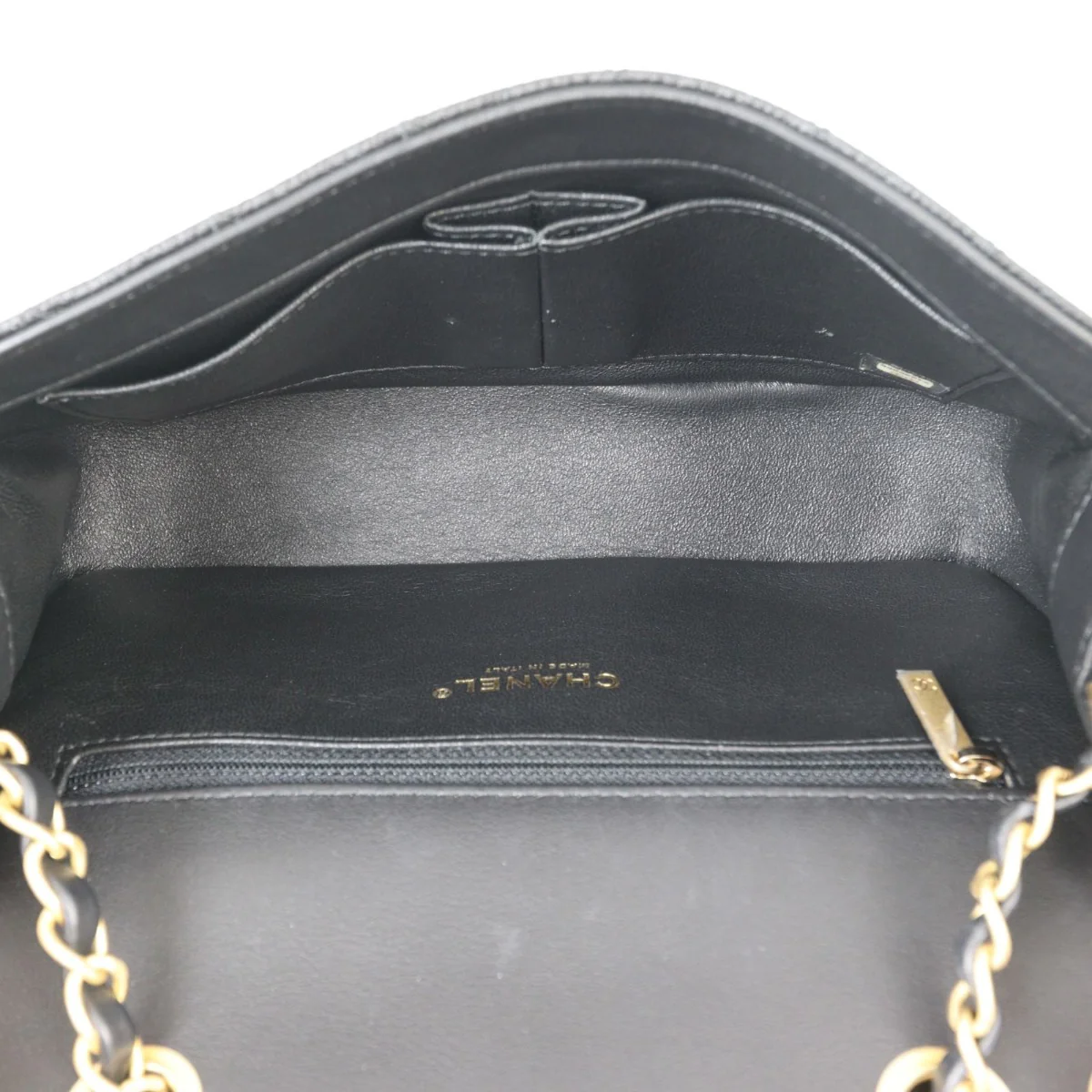 Chanel CC Filigree Medium Flap Bag - Image 9