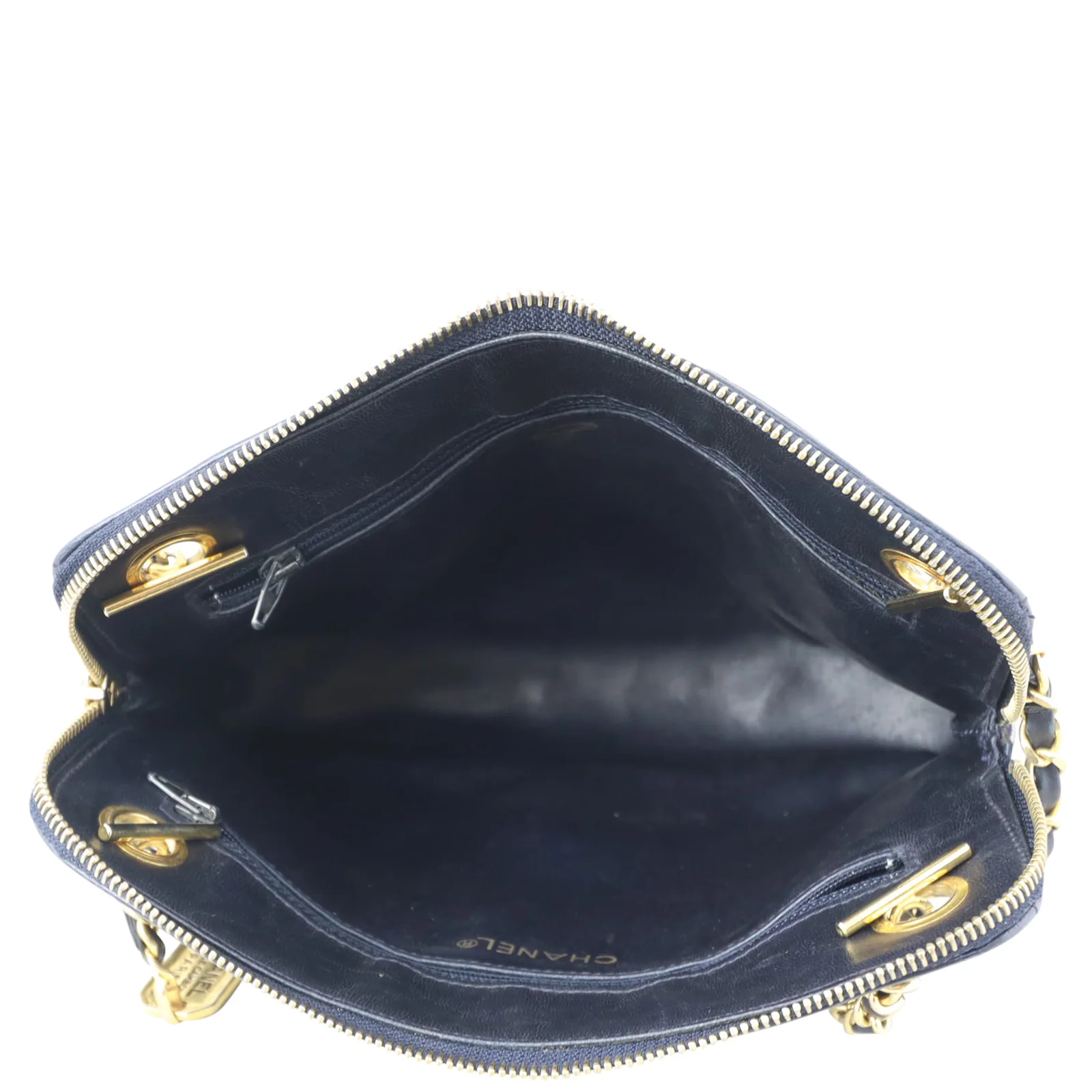 Chanel CC Quilted Tote Bag | Navy Blue - Image 9