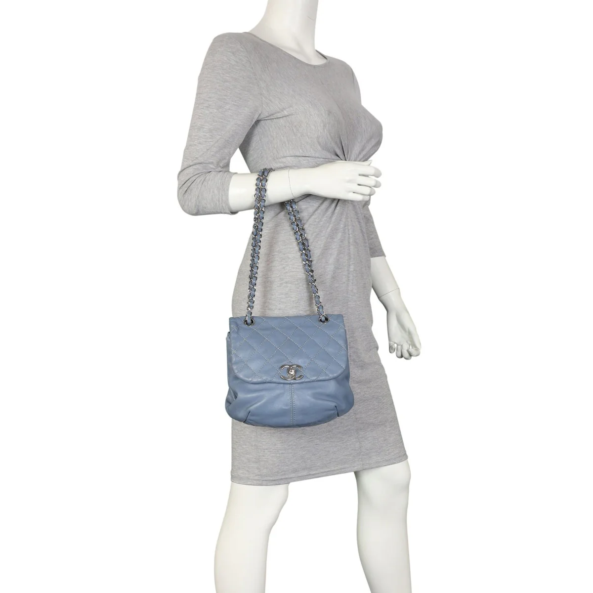 Chanel CC Trianon Crossbody Bag - Image 12