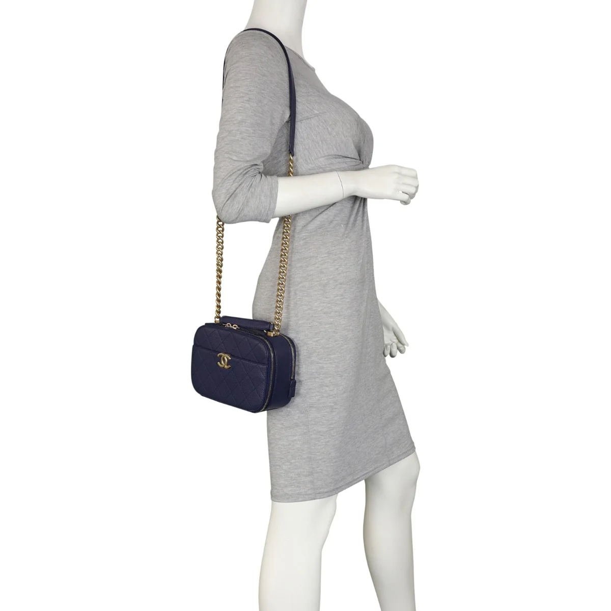 Chanel CC Vanity Case - Image 12