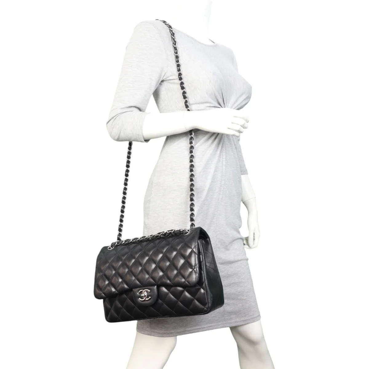 Chanel Classic Double Flap Jumbo - Image 10