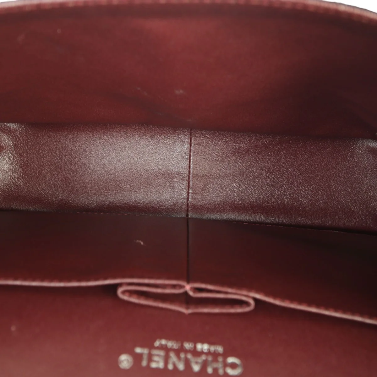 Chanel Classic Double Flap Jumbo - Image 9