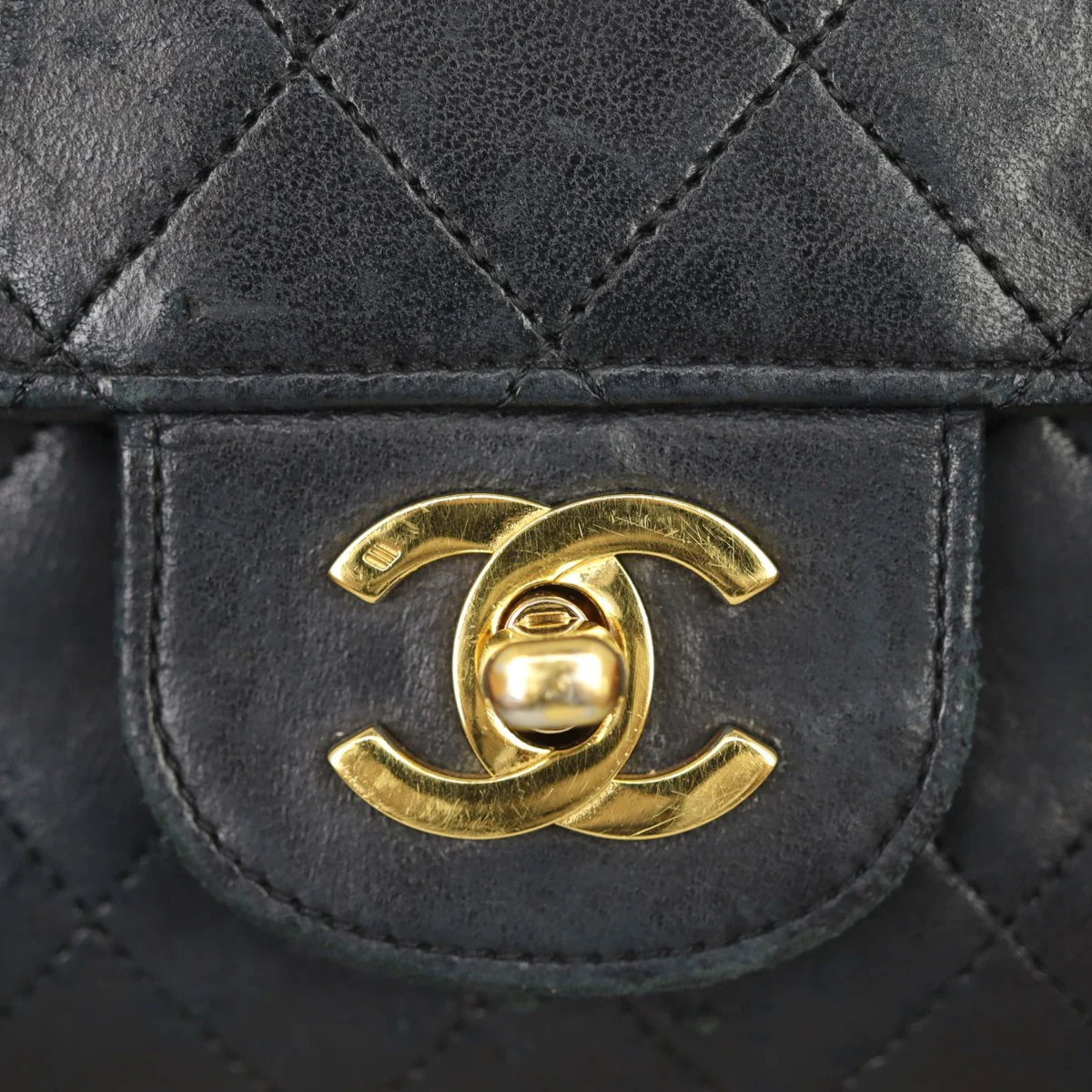 Chanel Classic Double Flap Medium | Black Lambskin 6 Series - Image 13