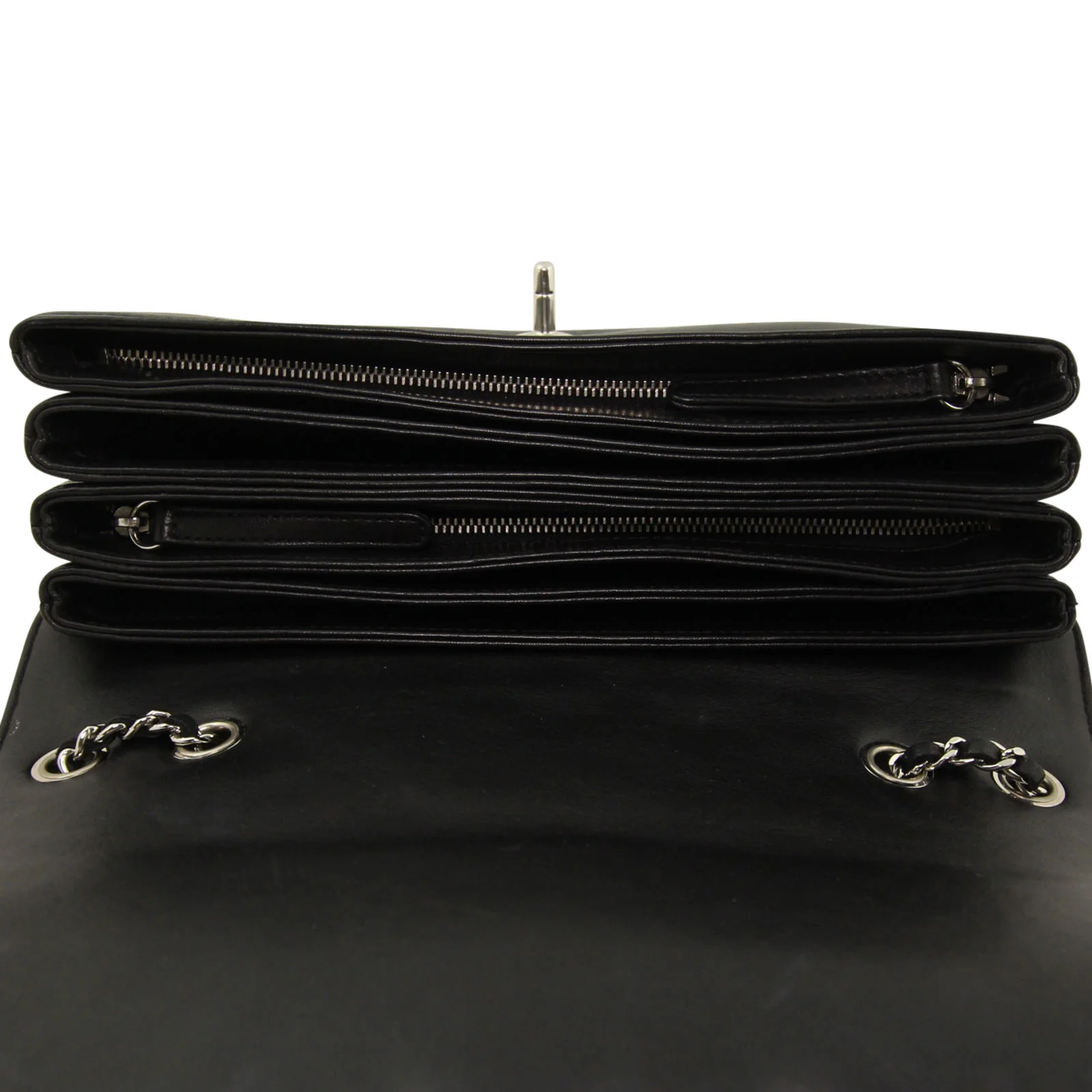 Chanel Classic Flap Bag Medium - Image 11