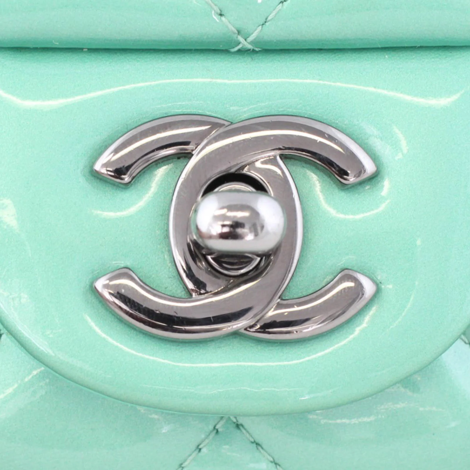 Chanel Classic Flap Extra Mini - Image 7