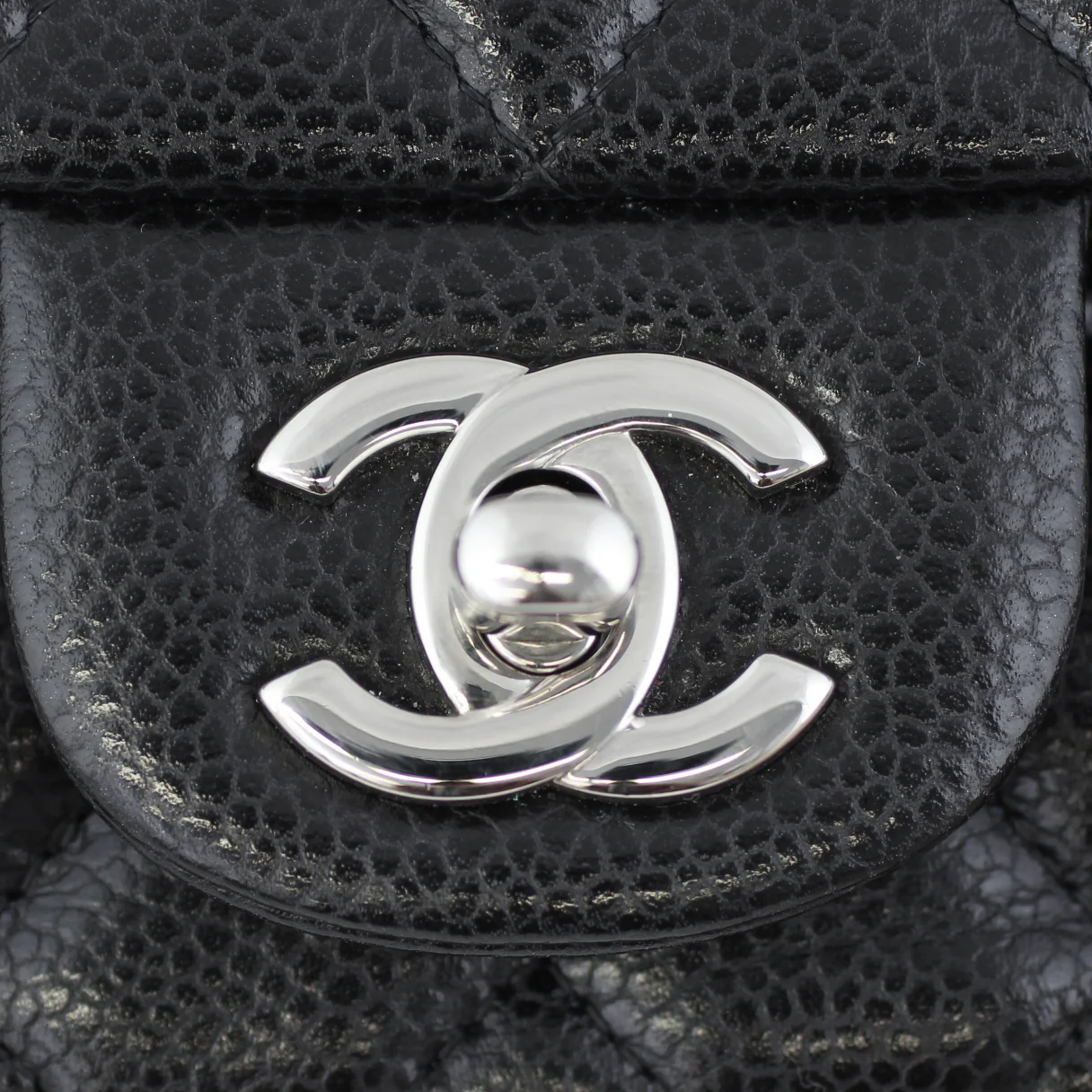 Chanel Classic Flap Extra Mini - Image 7