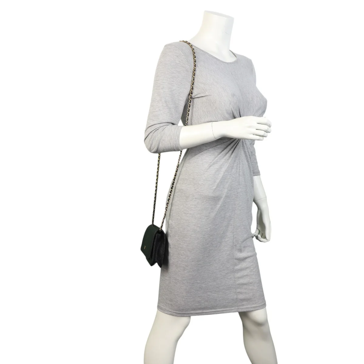 Chanel Classic Wallet on Chain - Image 10