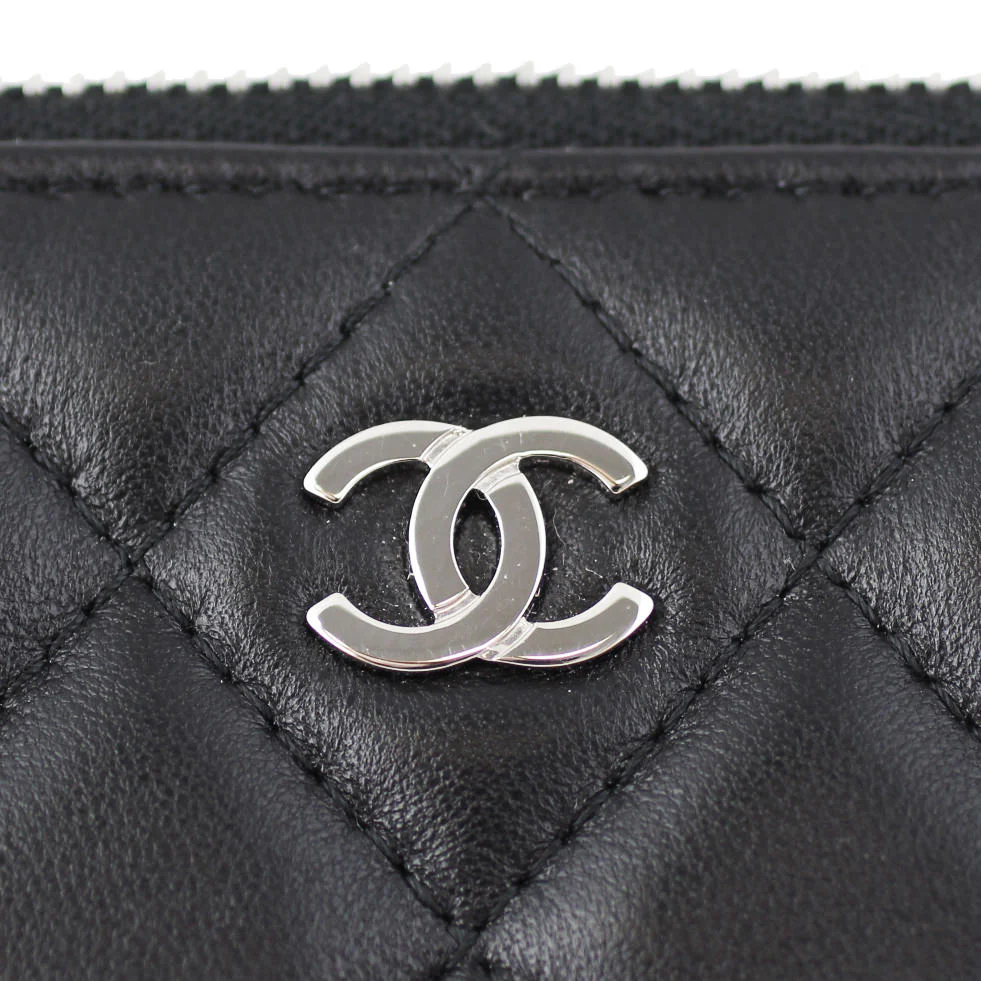 Chanel Cosmo Mini O-Case - Image 6