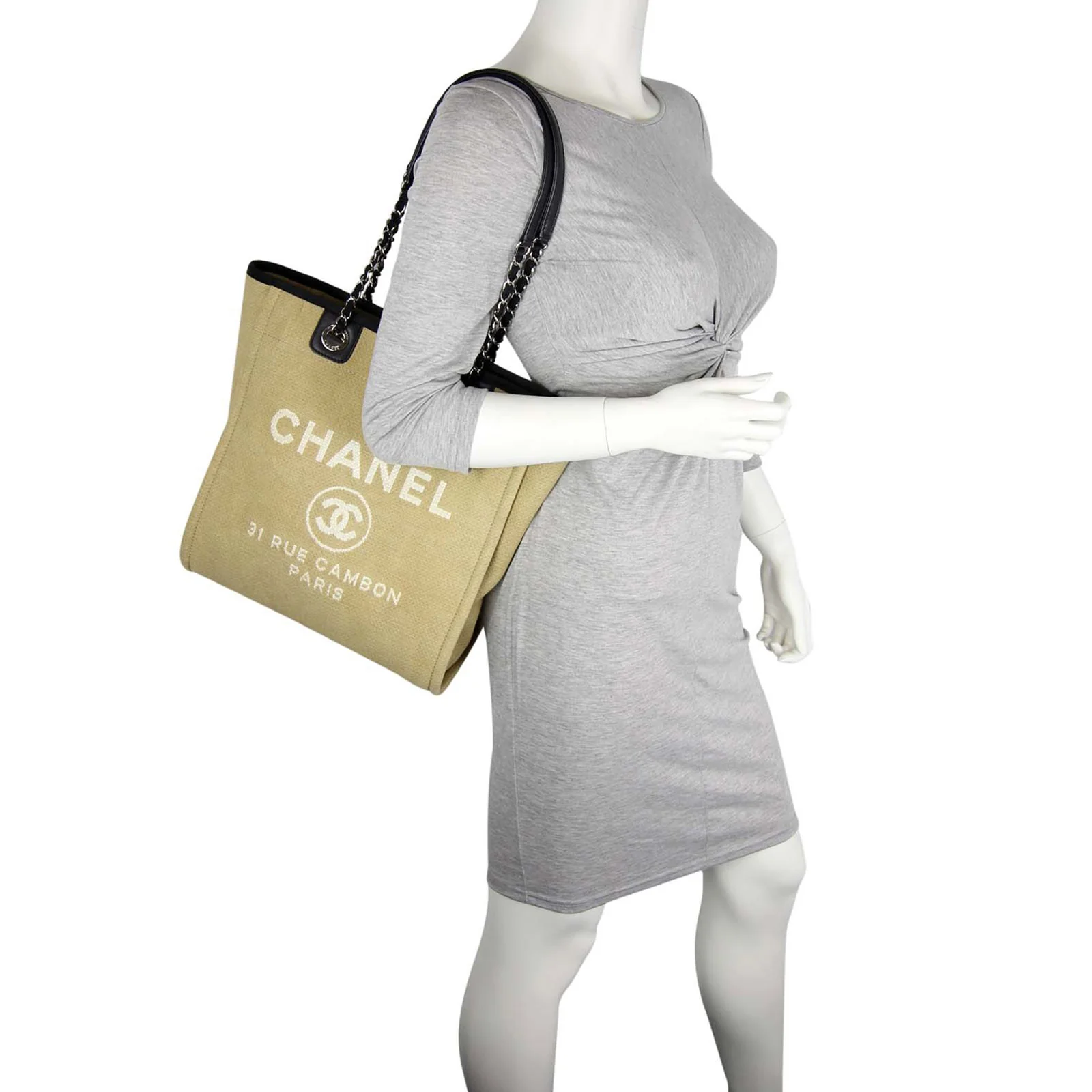 Chanel Deauville Small - Image 9