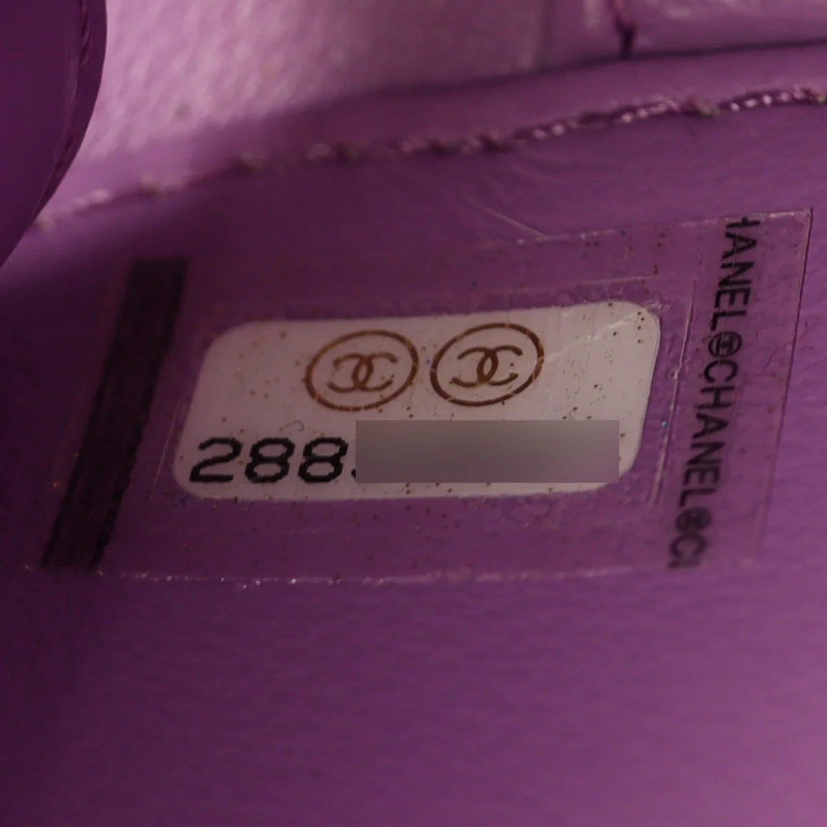 Chanel Filigree Vanity Medium - Image 10