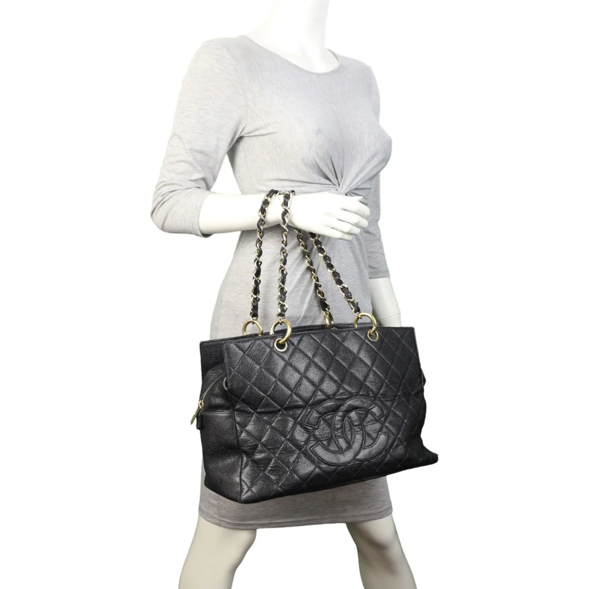Chanel Grand Timeless Shopping Tote - Image 9