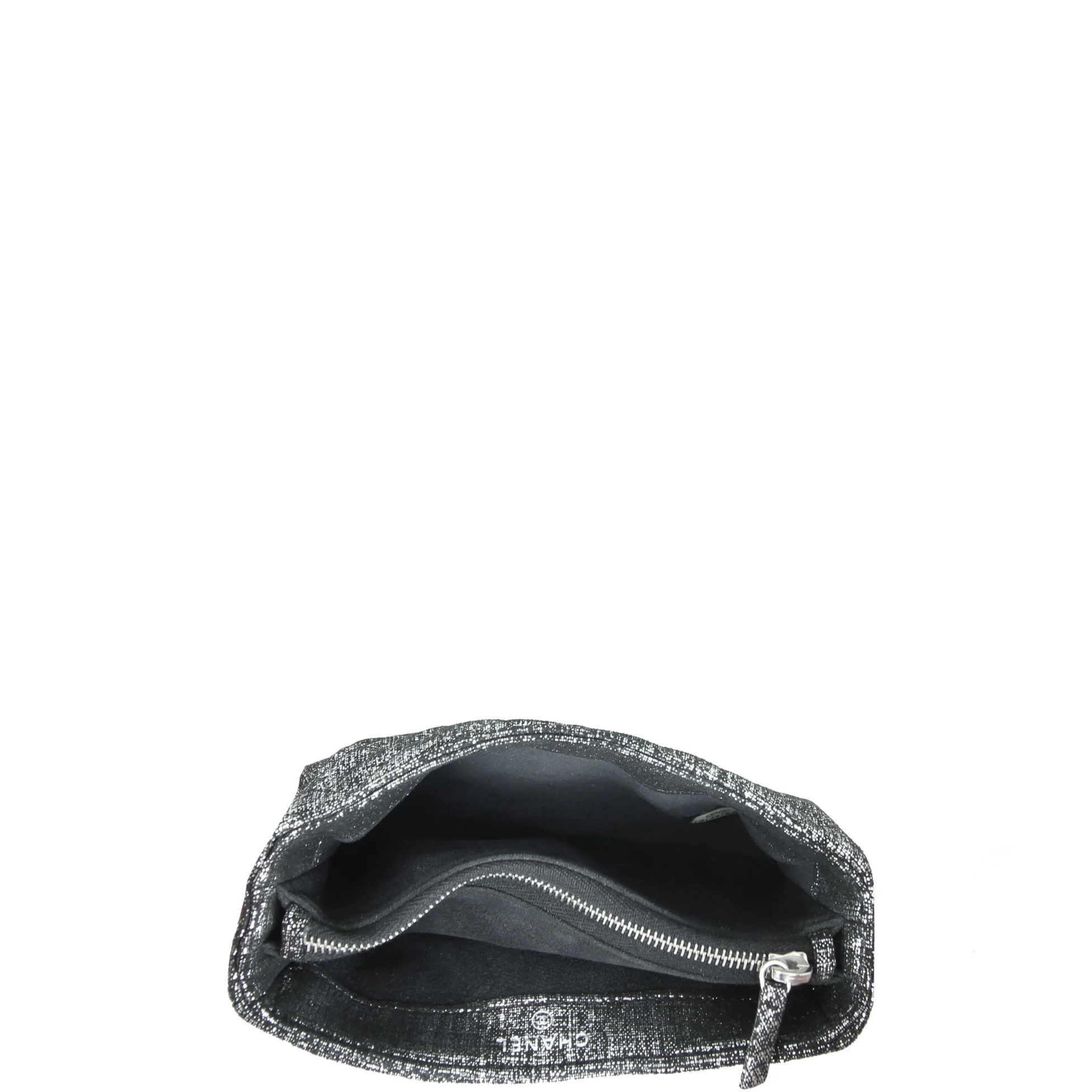 Chanel Iridescent O-Mini Clutch - Image 11