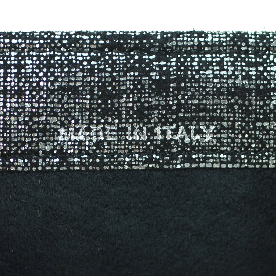 Chanel Iridescent O-Mini Clutch - Image 8