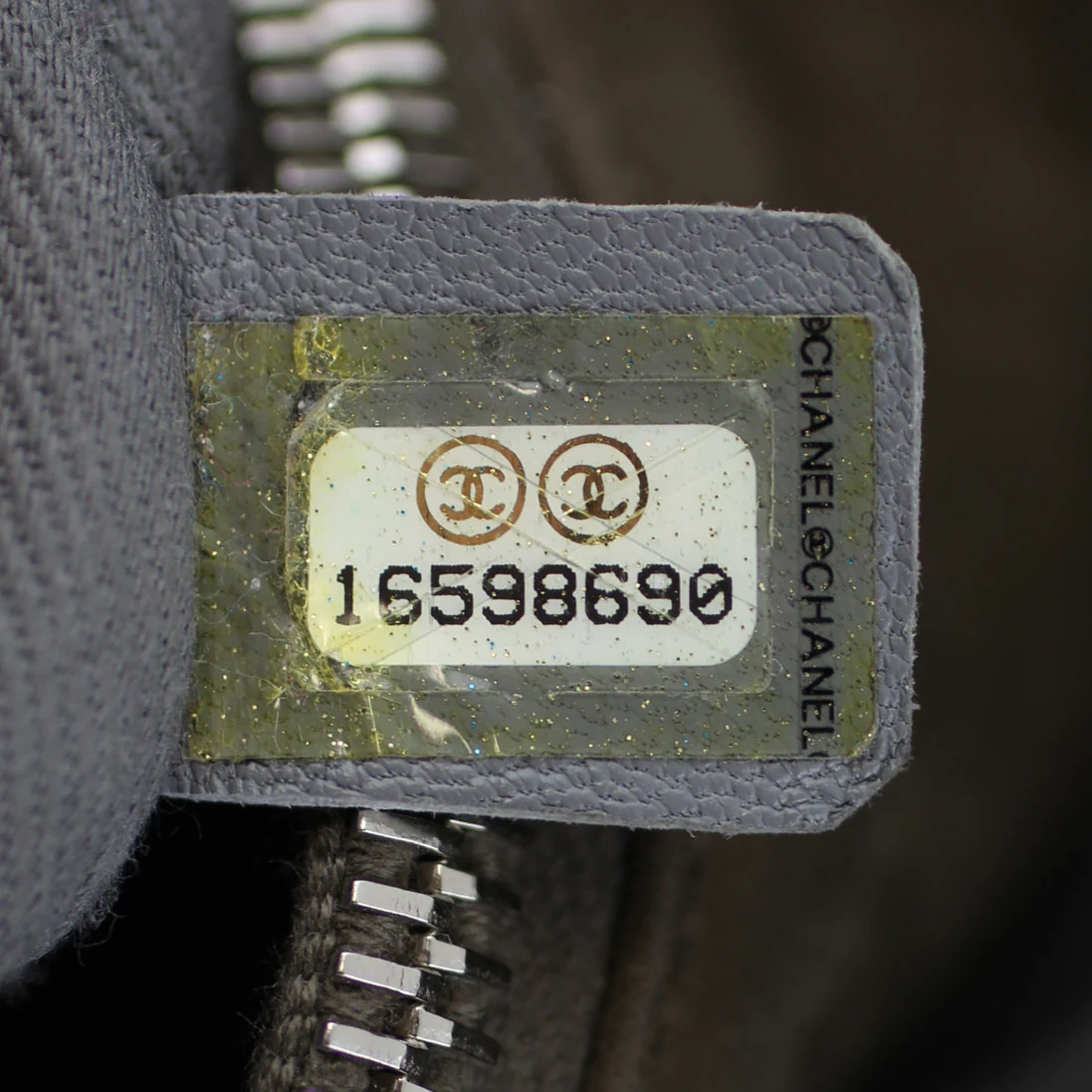 Chanel Iridescent Sea Hit Tote Large - Image 11