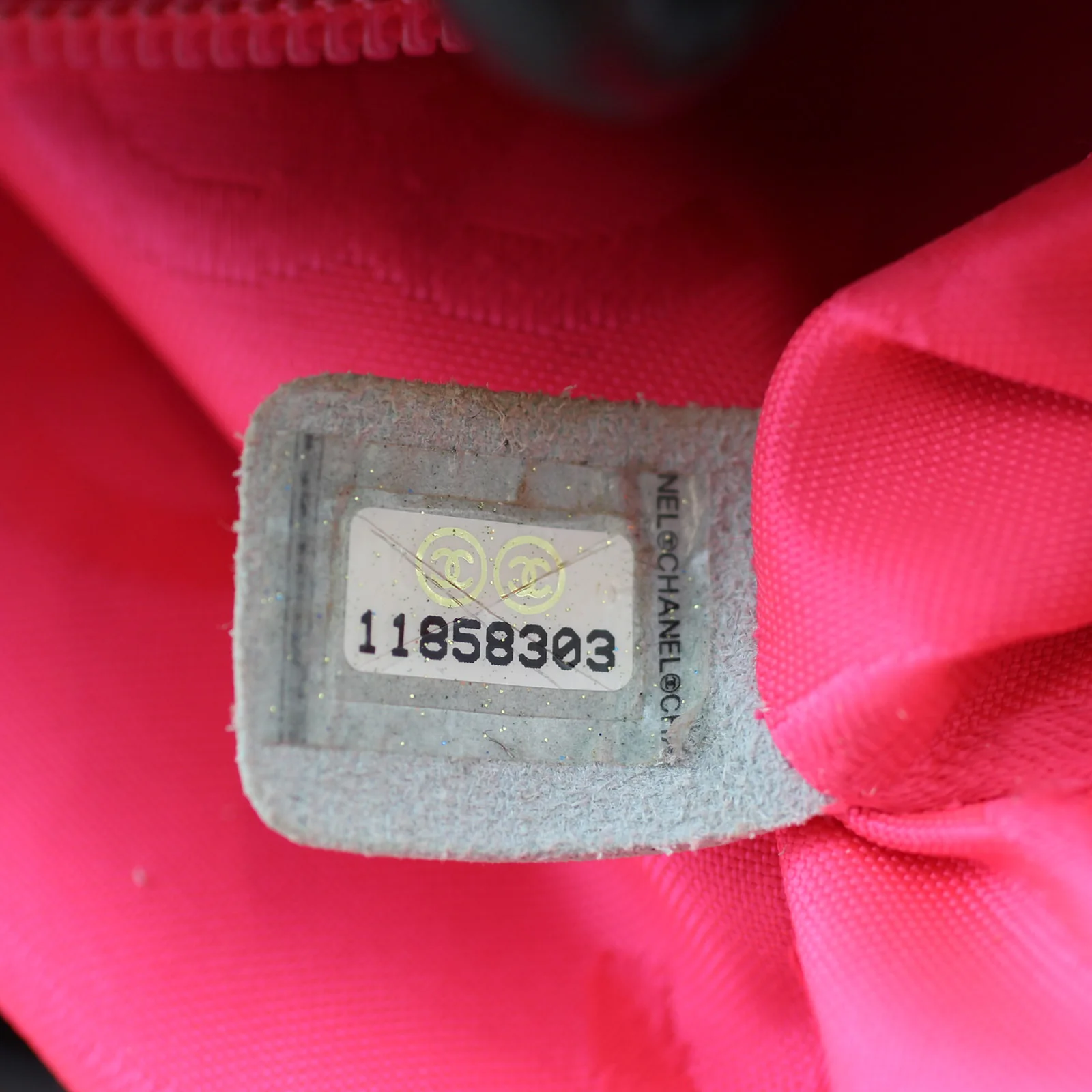 Chanel Ligne Cambon Medium Tote - Image 8