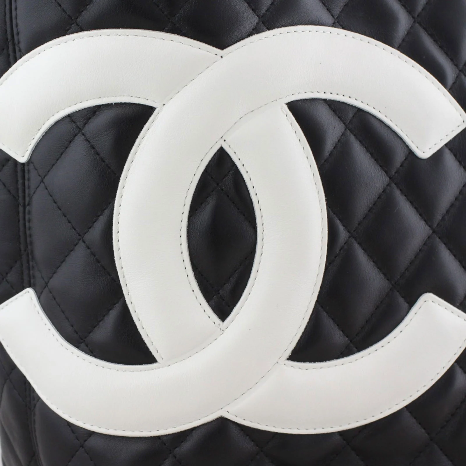 Chanel Ligne Cambon Tote Large - Image 3