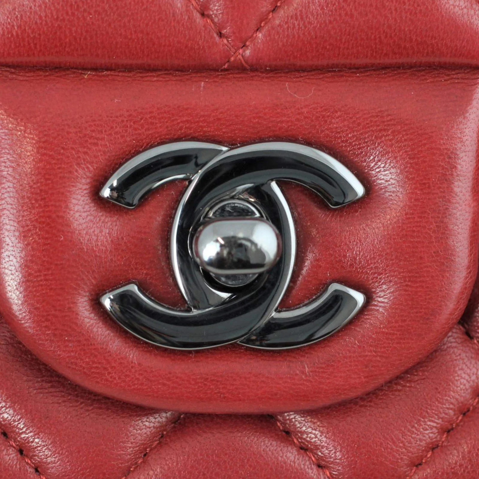 Chanel Mini Classic Flap Rectangular Bag - Image 8