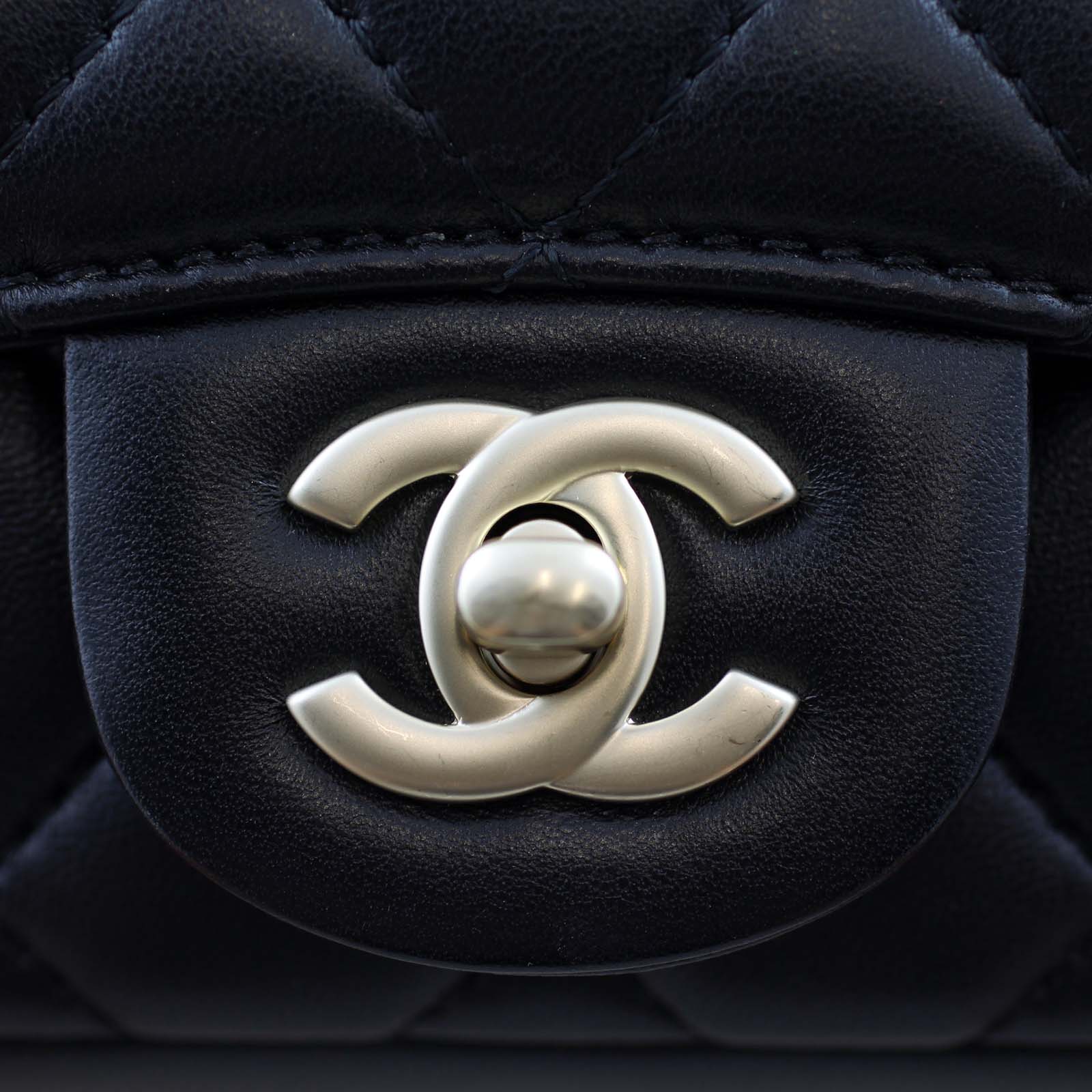 Chanel Quilted Diana Bag - Image 8