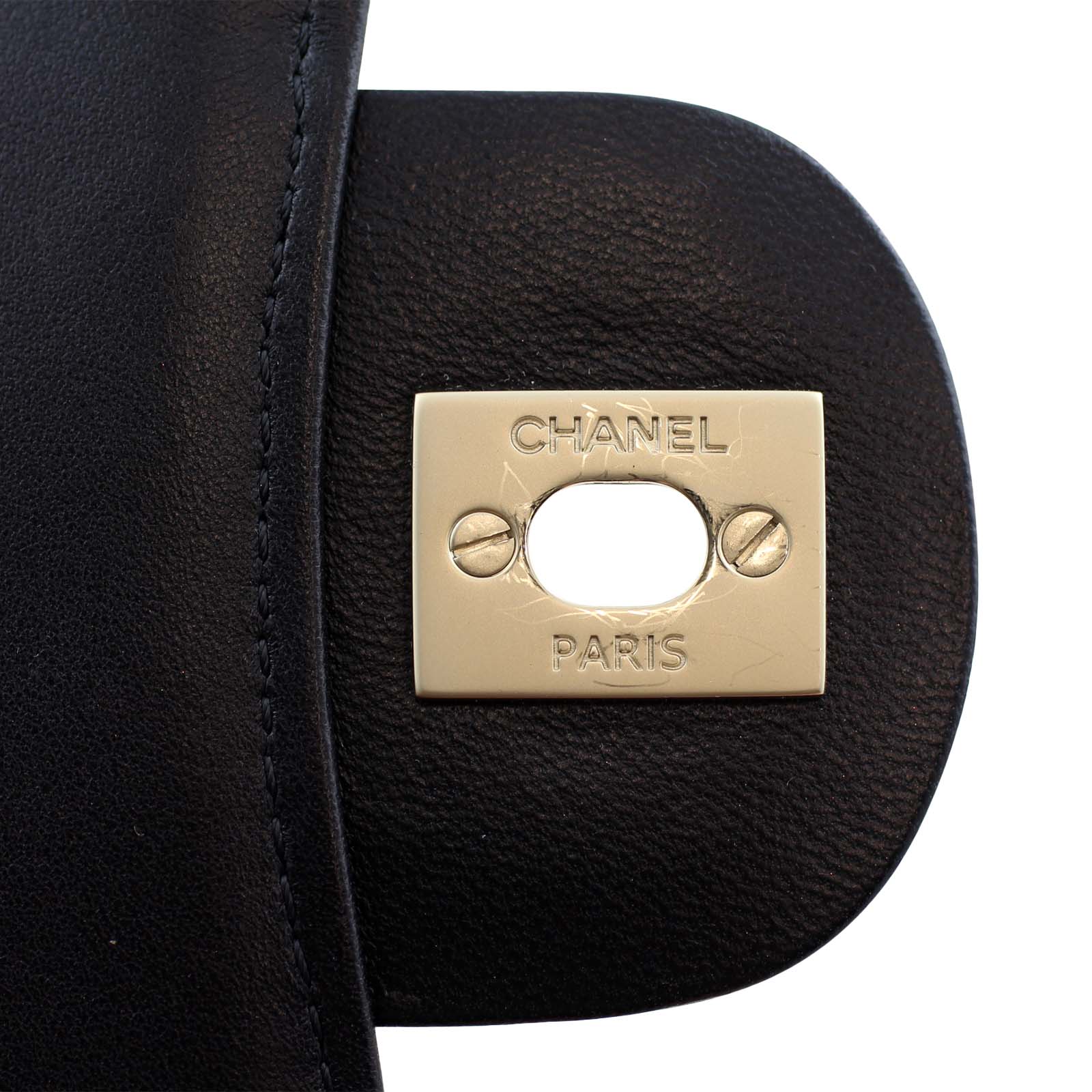 Chanel Quilted Diana Bag - Image 9