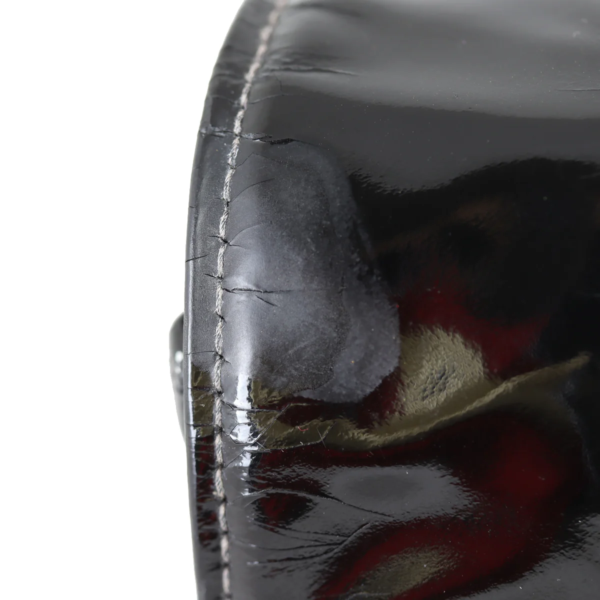 Chanel Quilted Diana Patent Flap Bag | Gold Hardware - Image 10