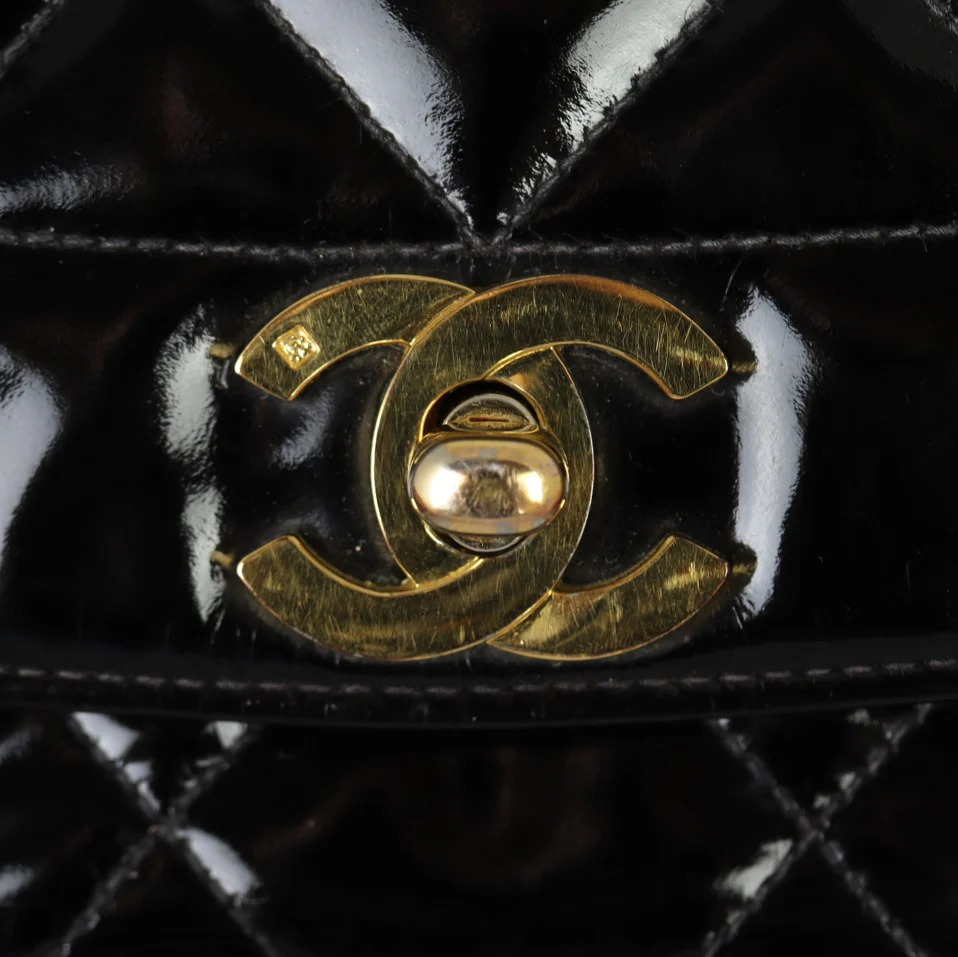 Chanel Quilted Diana Patent Flap Bag | Gold Hardware - Image 9