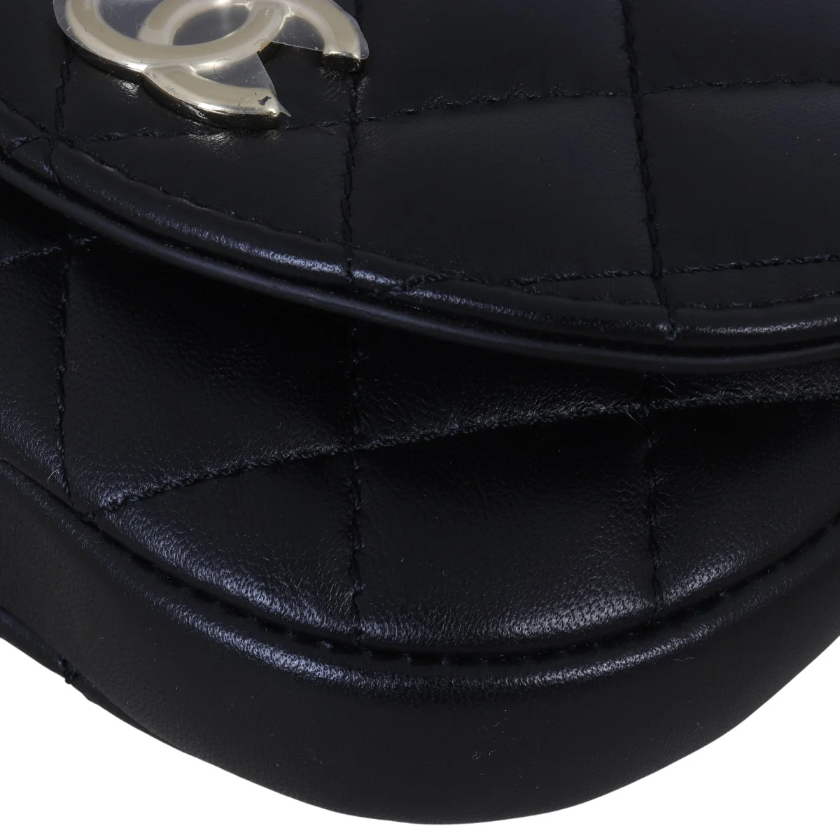 Chanel Side Packs Crossbody Small - Image 8