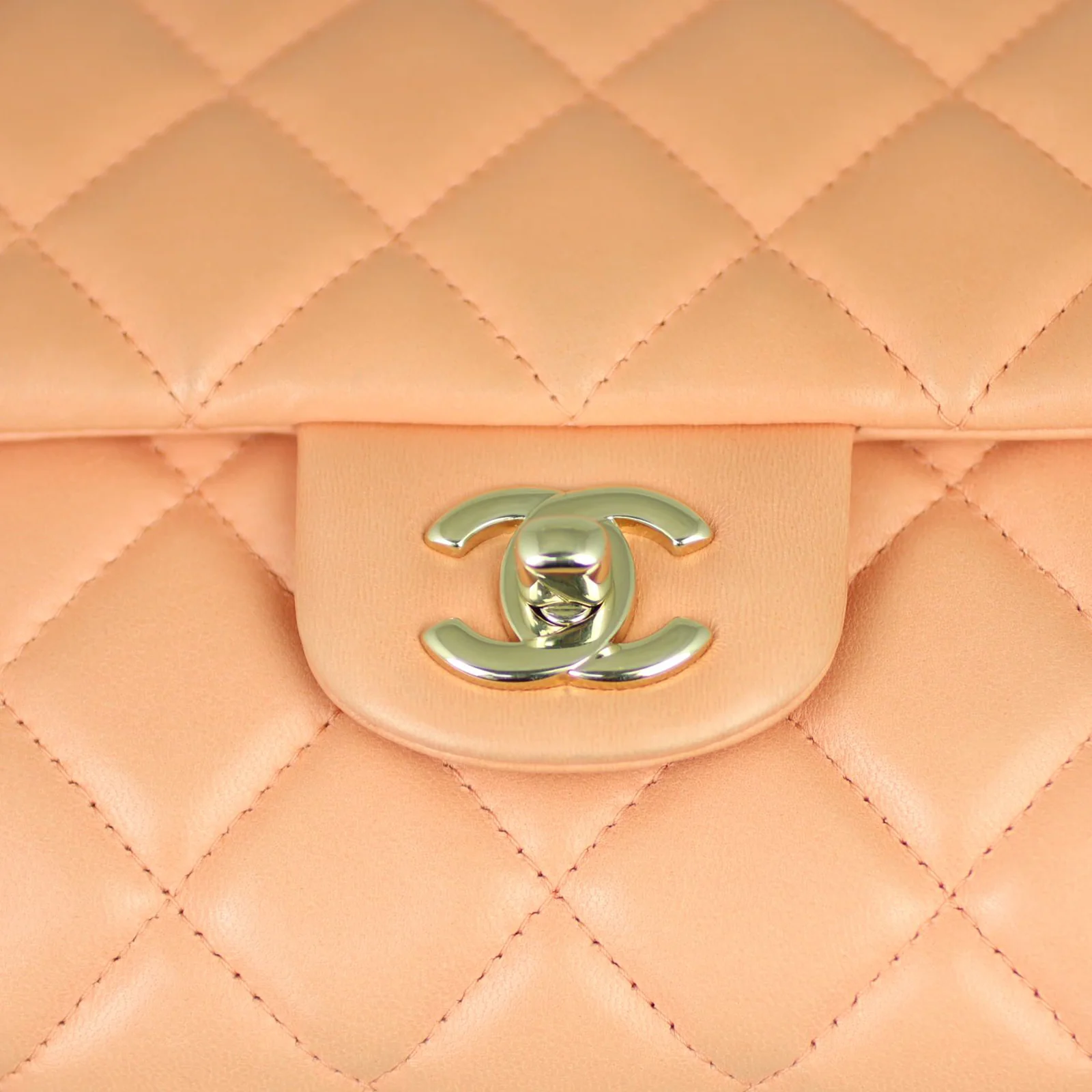 Chanel Single Flap Clutch with Chain - Image 10