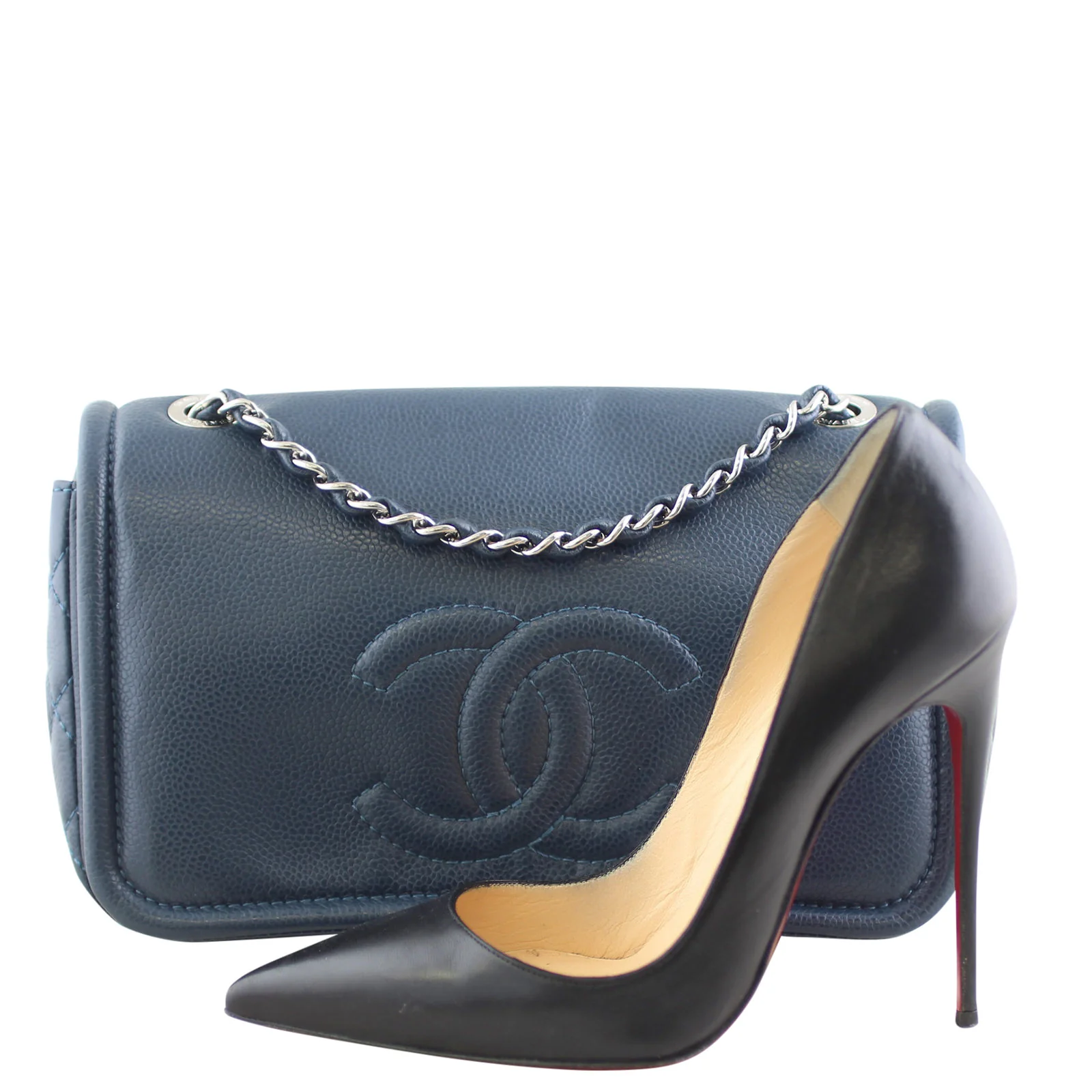 Chanel Timeless Caviar Flap Medium - Image 9