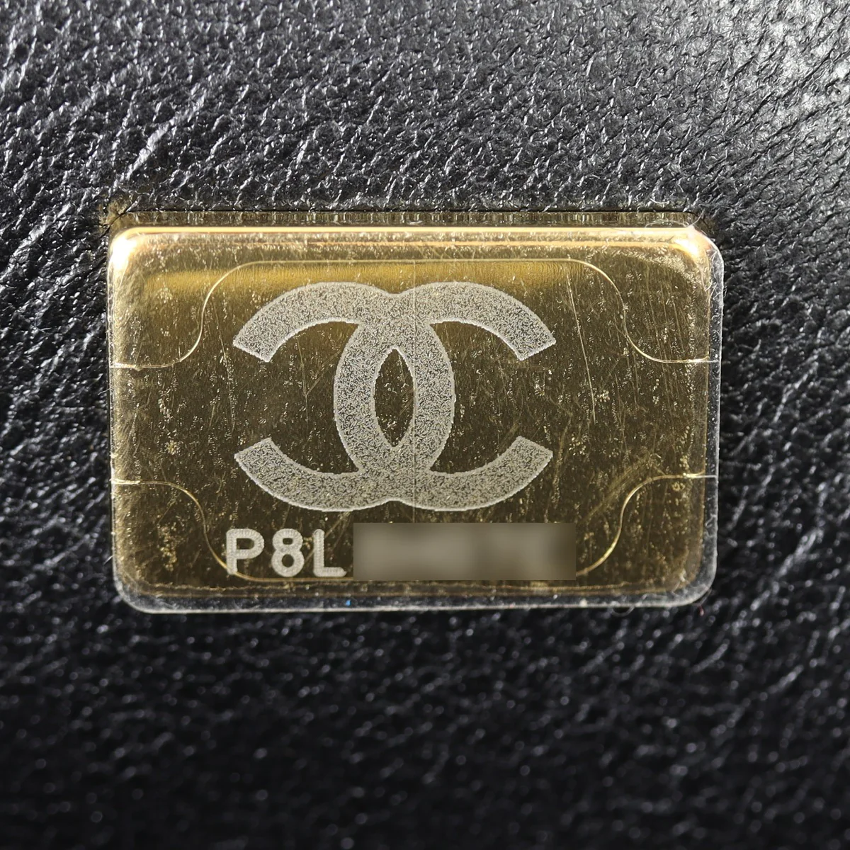 Chanel Top Handle Vanity Case with Chain - Image 10