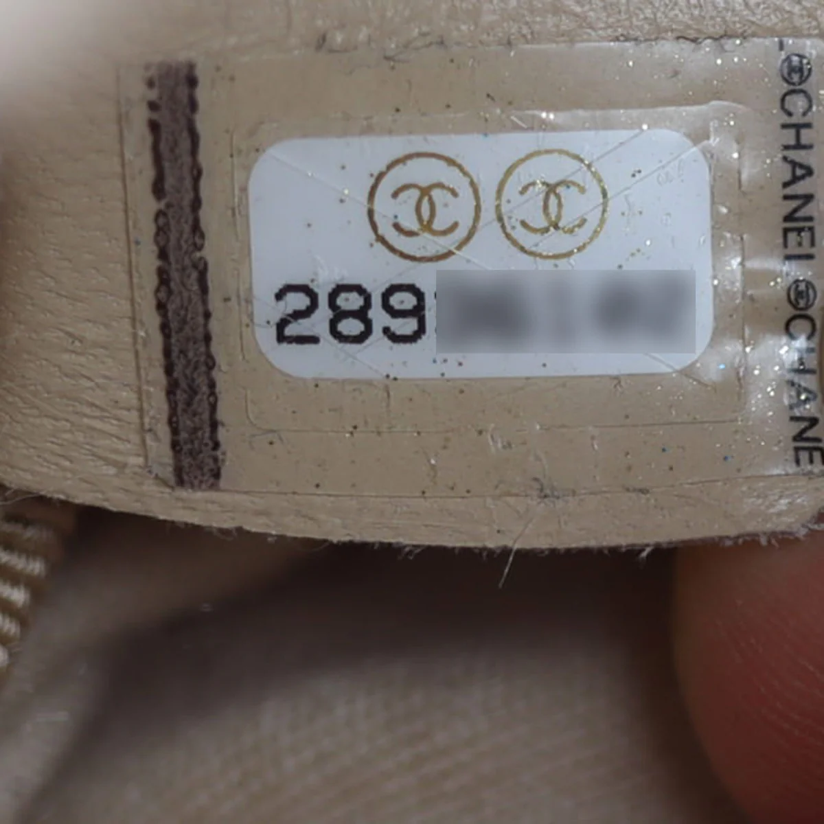 Chanel Vintage Puffy Flap Bag Medium | Beige - Image 9