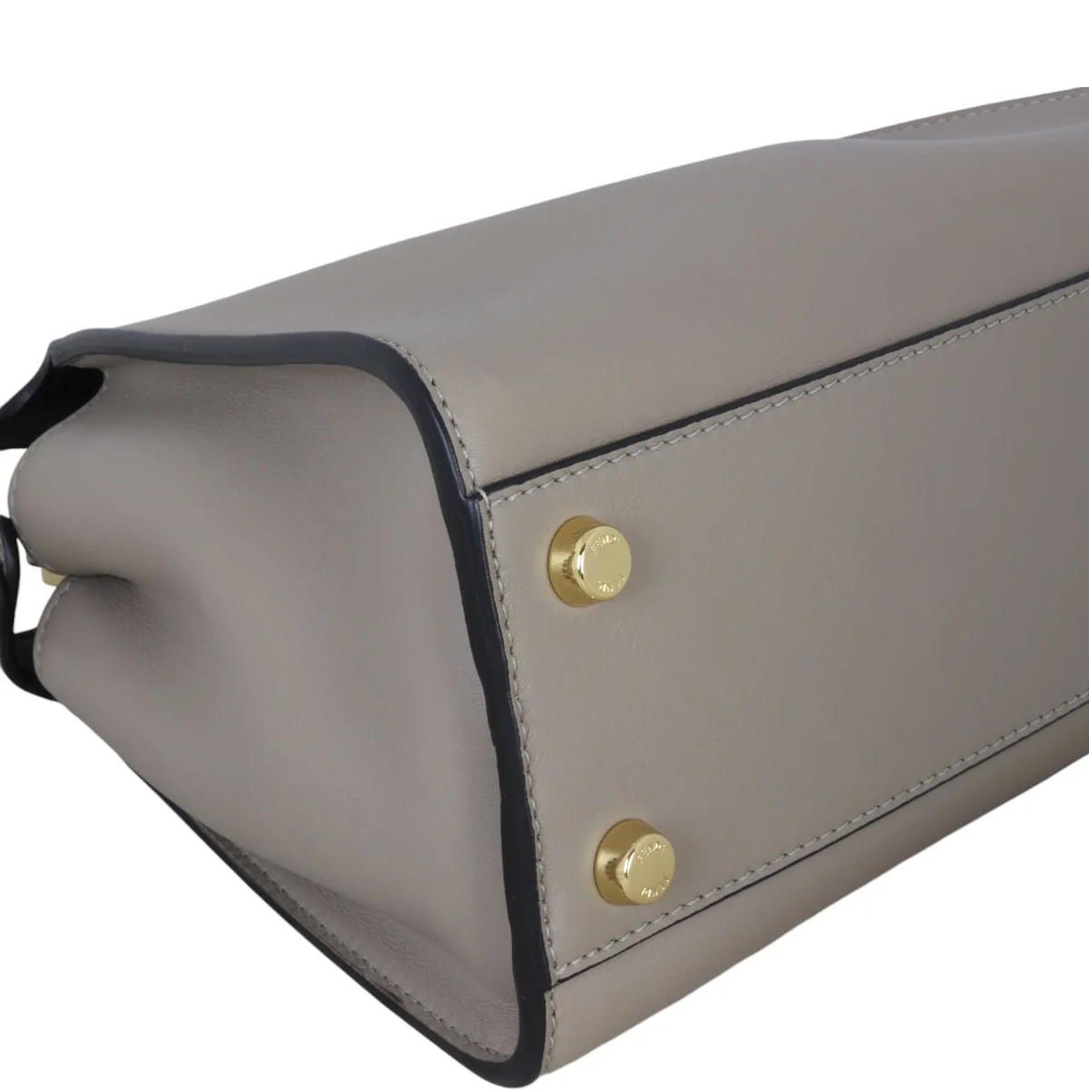 Fendi Peekaboo Essentially - Image 7