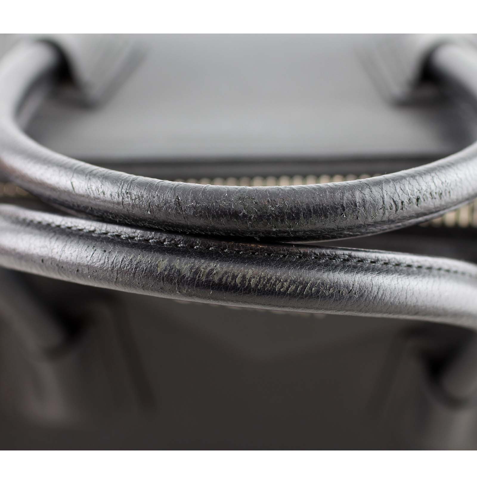 Givenchy Antigona Medium - Image 10