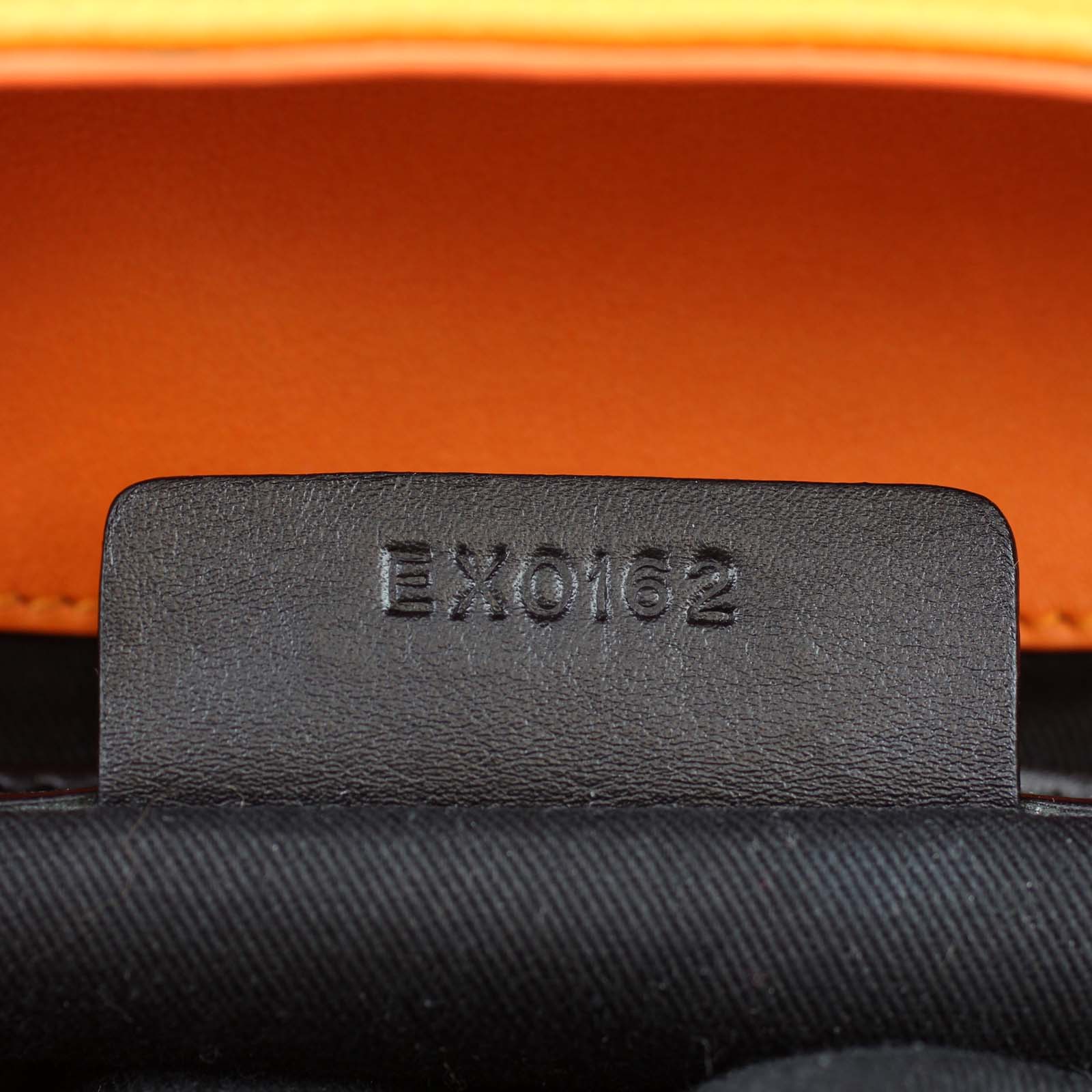 Givenchy Maison Chain Bag - Image 9